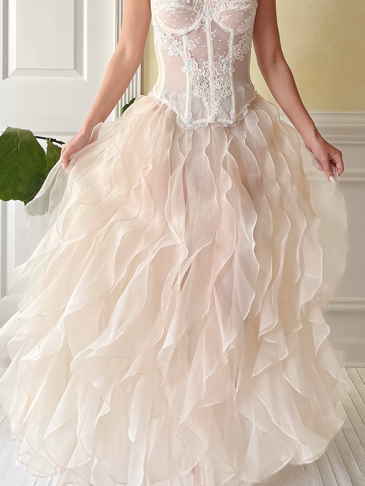 Vintage Nude Organza Ruffle Skirt - S-L