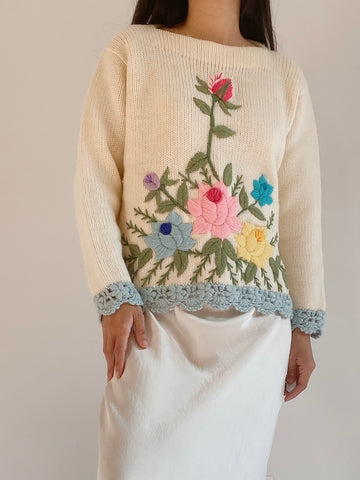 Vintage Embroidered Floral Sweater - S