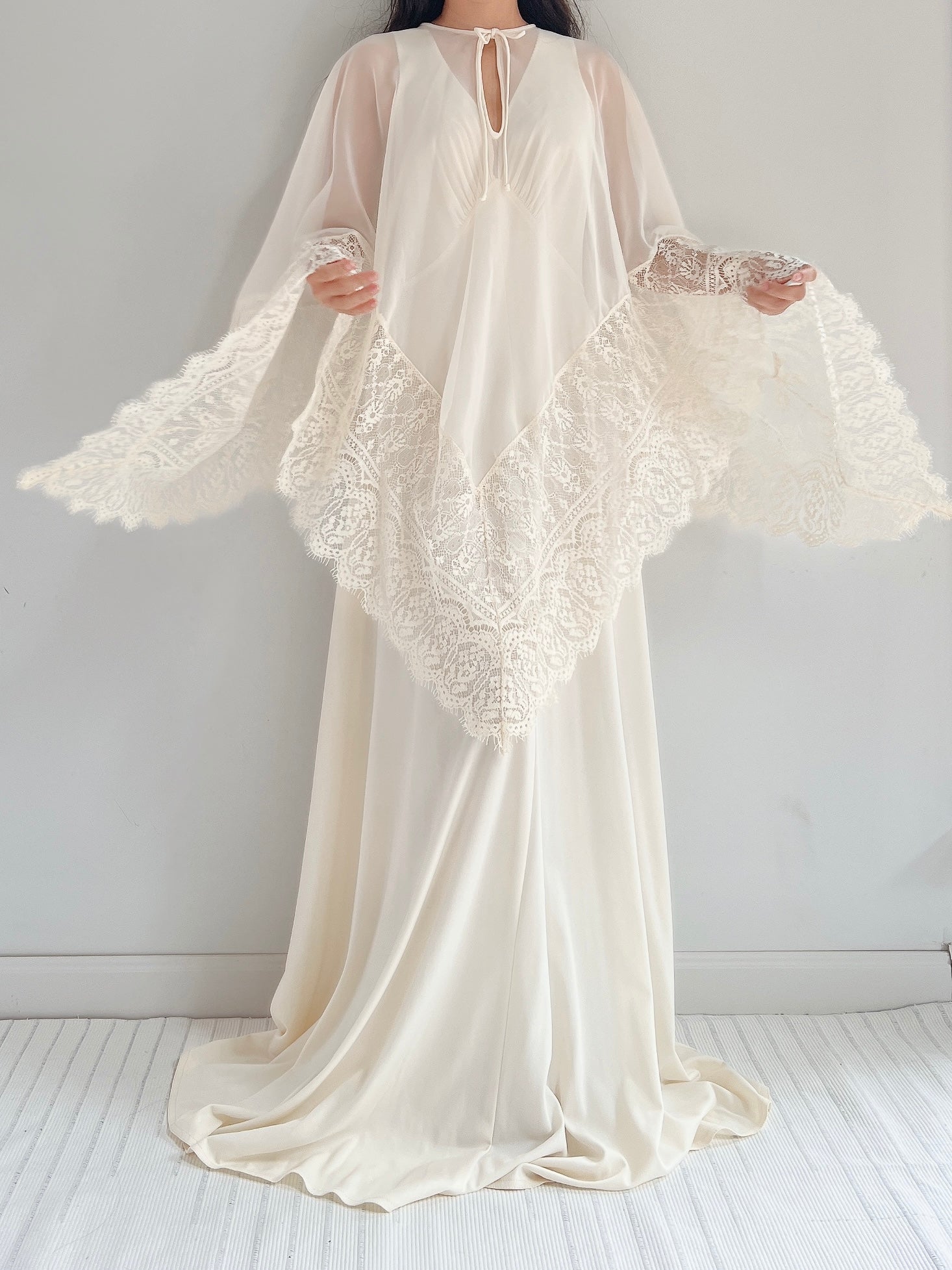 Vintage 2-Piece Chiffon and Jersey Gown - S