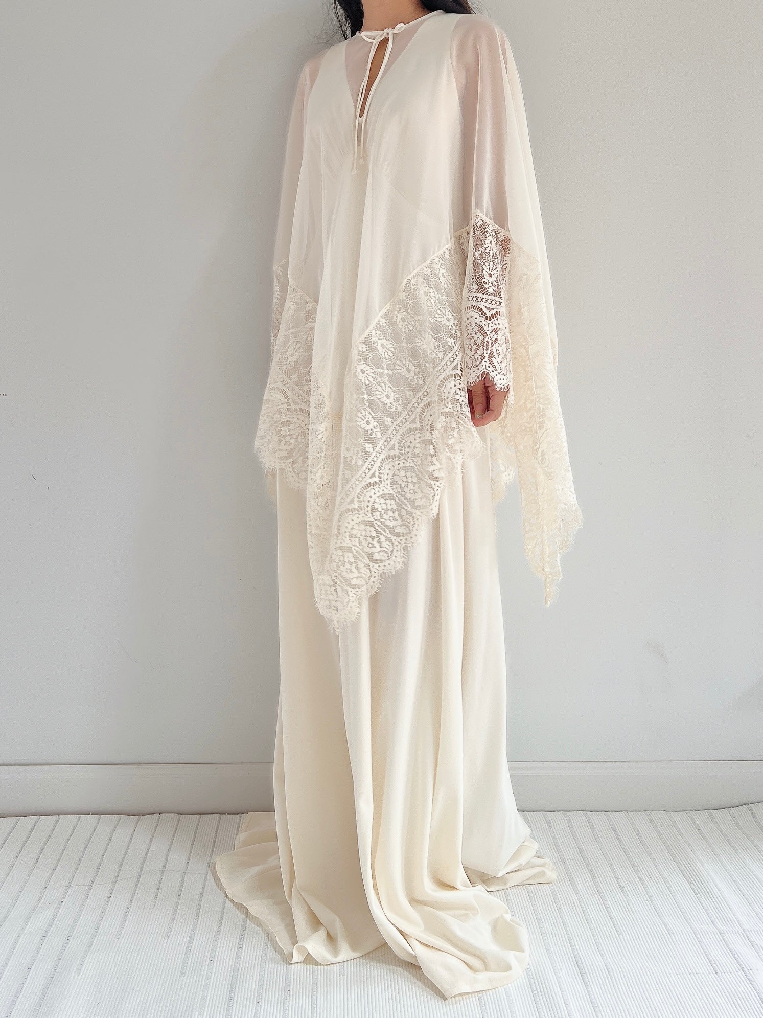 Vintage 2-Piece Chiffon and Jersey Gown - S