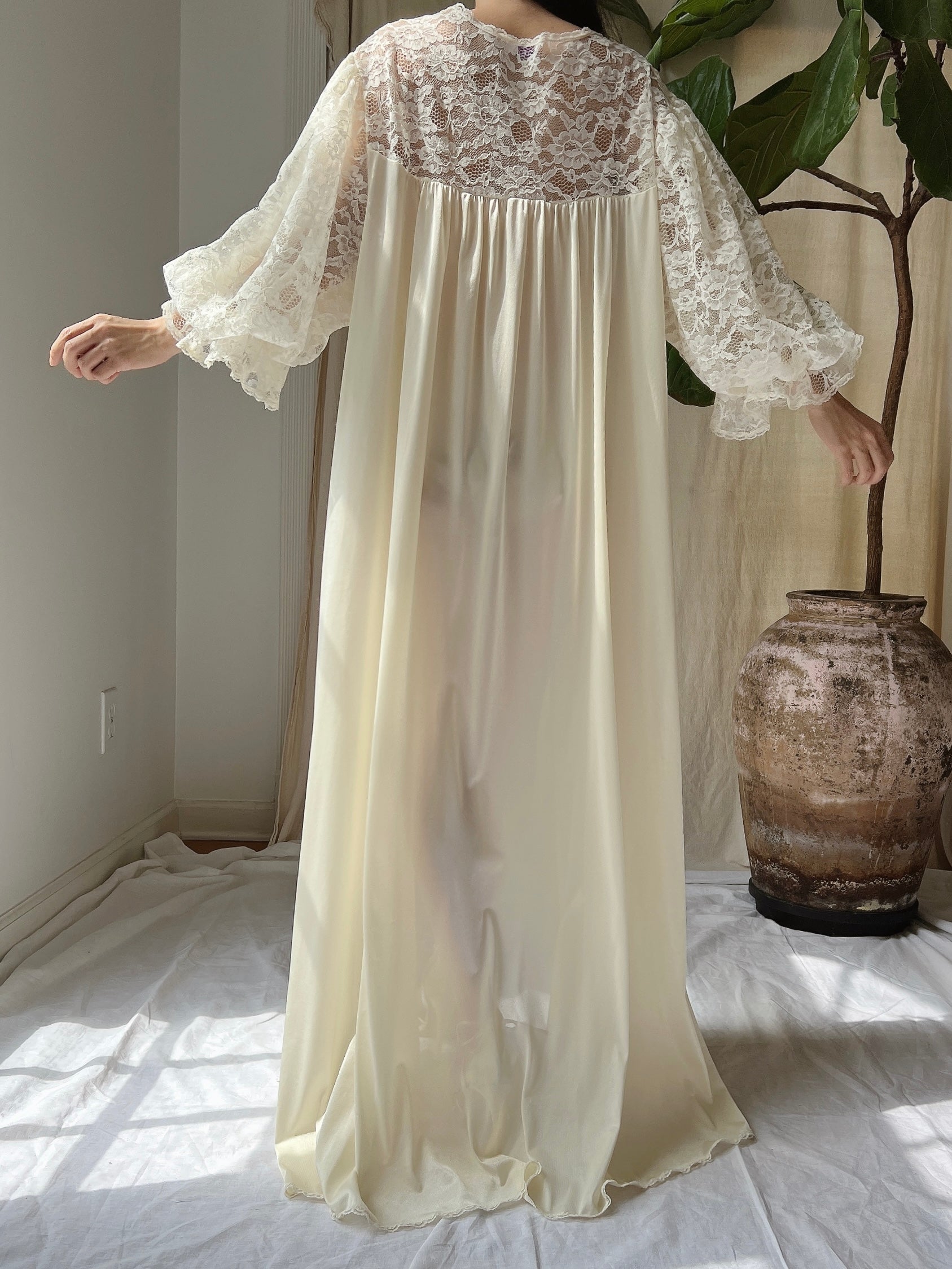 Vintage Puff Sleeves Dressing Gown - OSFM