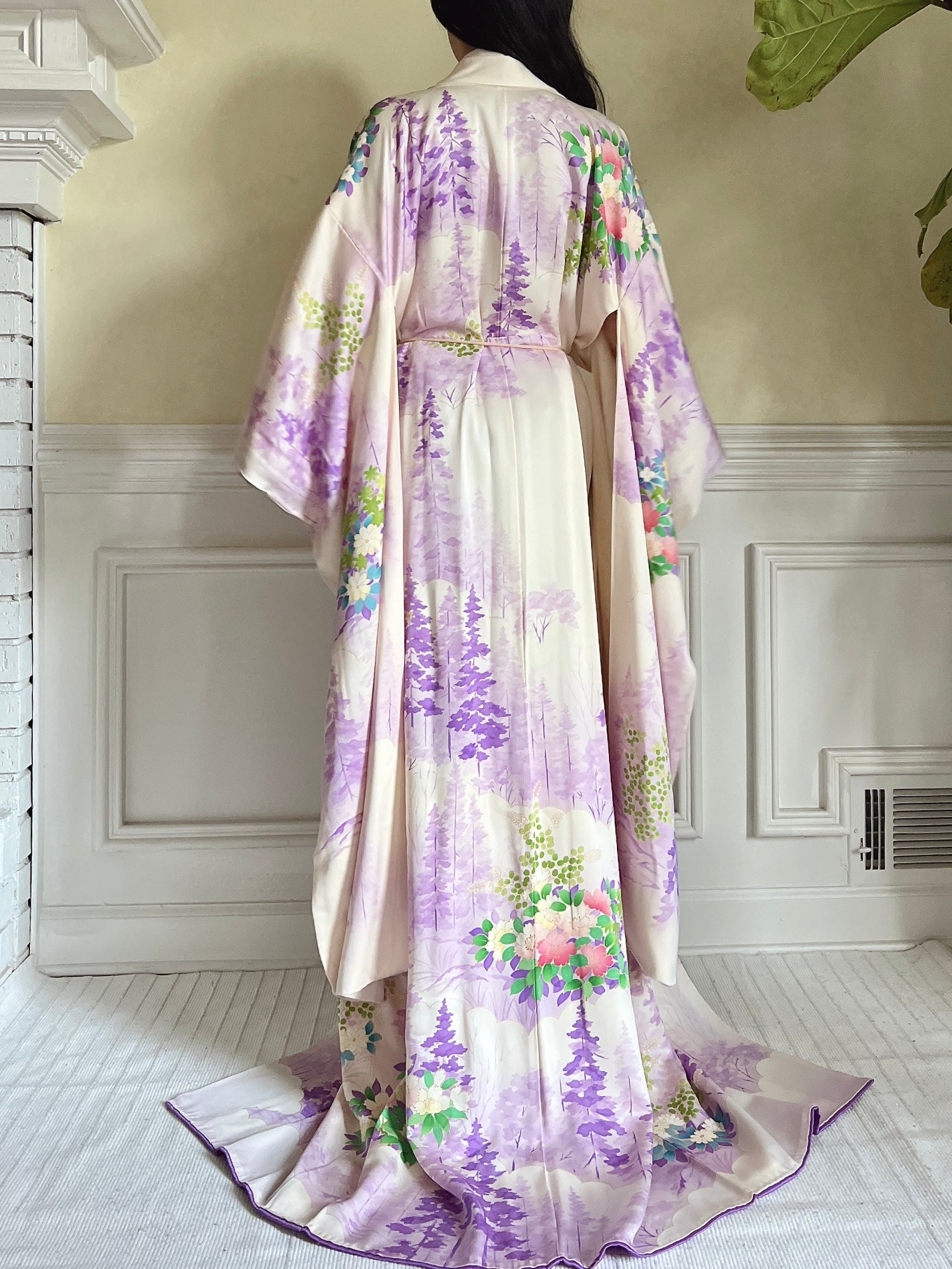 Vintage Lavender Trees and Floral Silk Kimono - OSFM