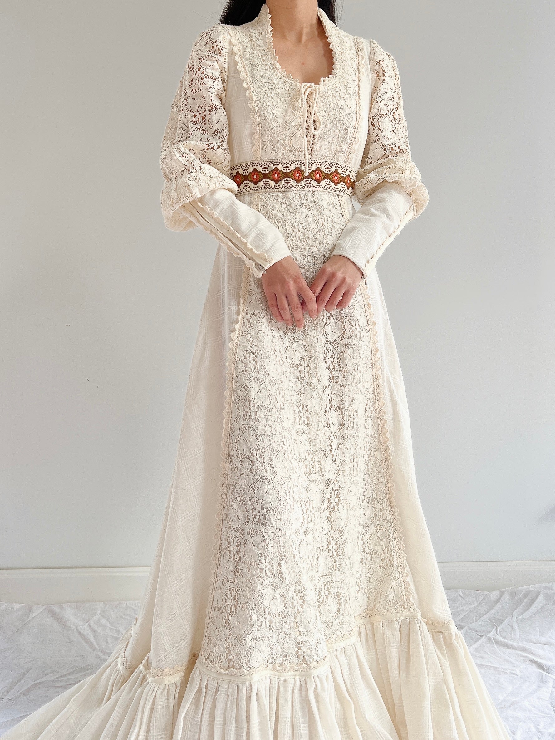 1970s Gunne Sax Juliet Sleeve Dress - S-M