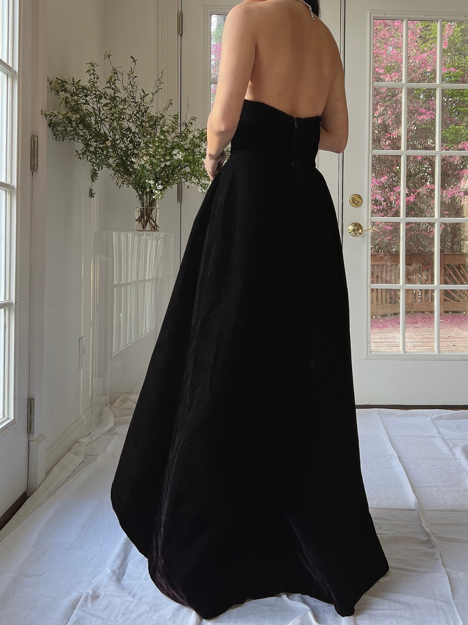 1960s Pauline Trigere Darted Scoop Neck Velvet Gown - XS/S
