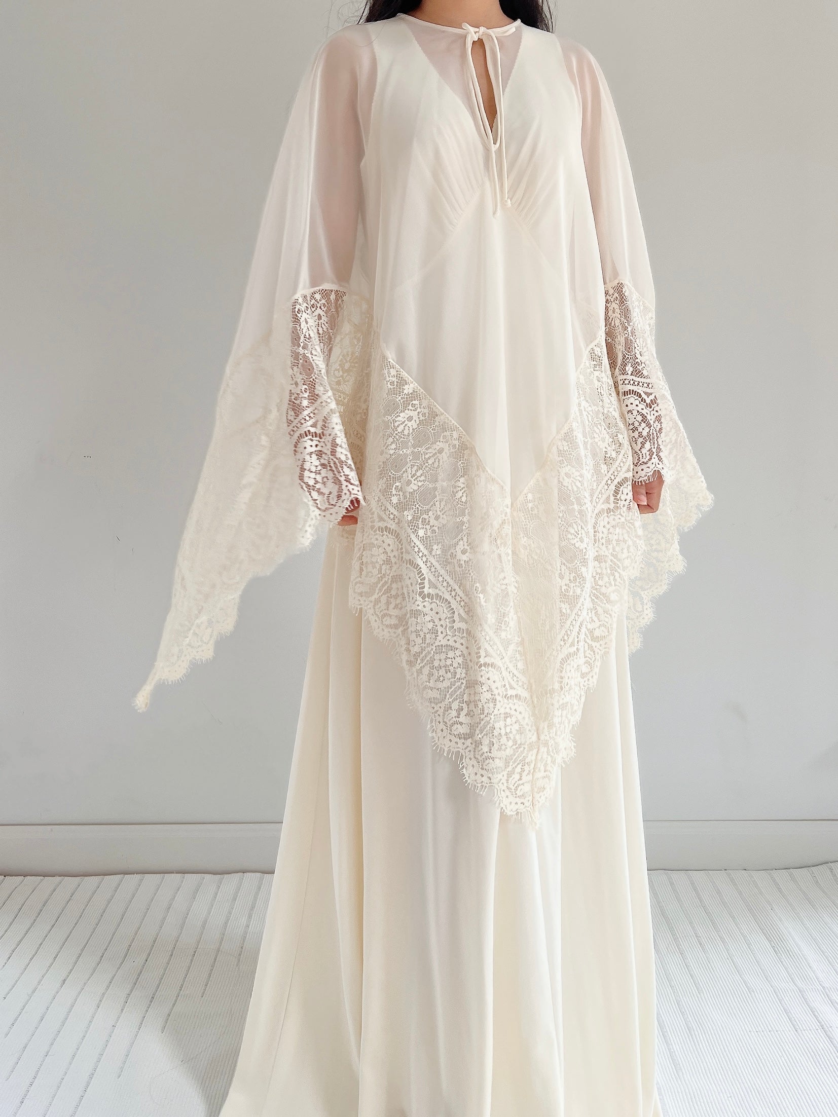 Vintage 2-Piece Chiffon and Jersey Gown - S