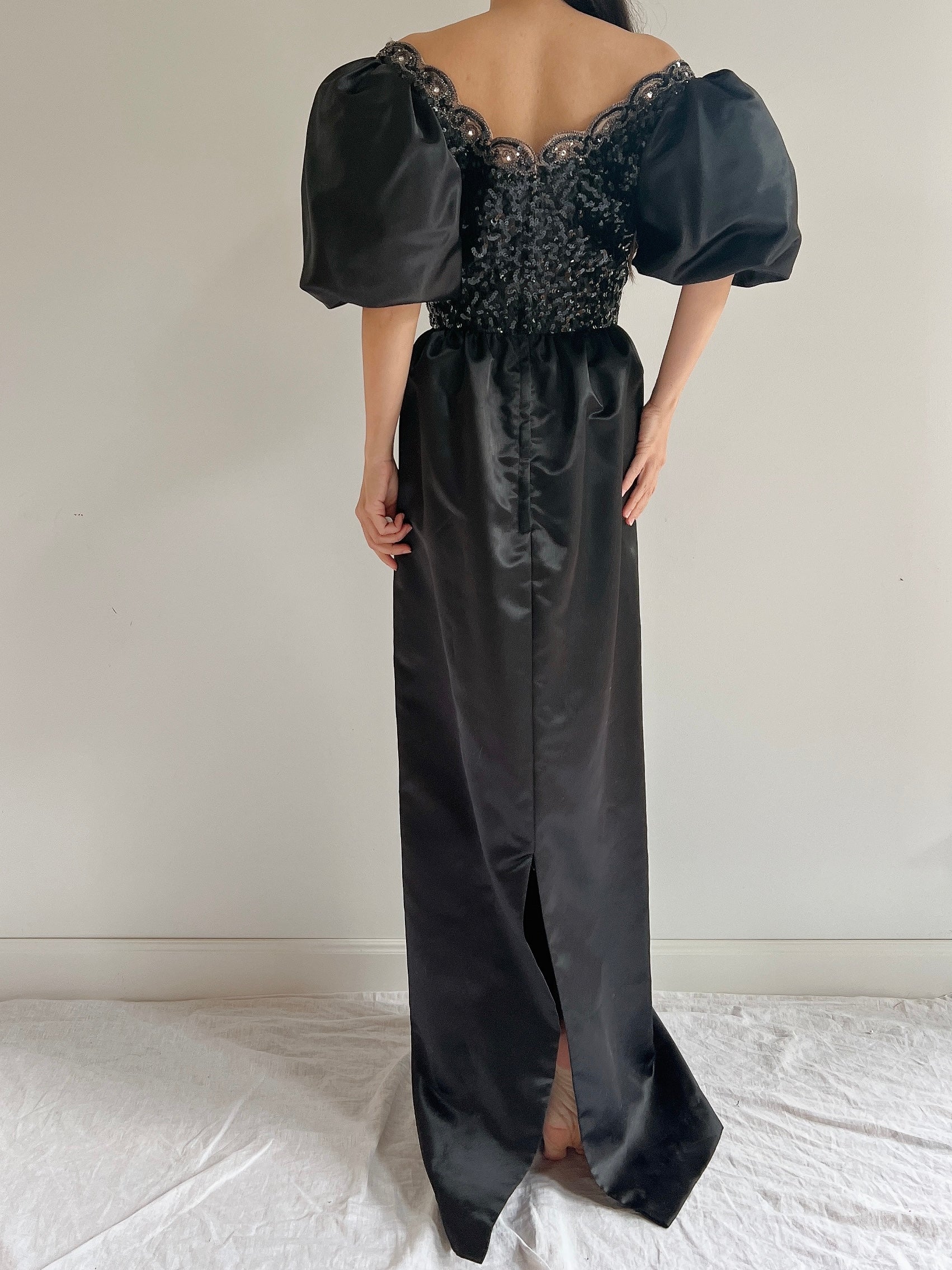 Vintage Puff Sleeve Satin Gown - XS/S