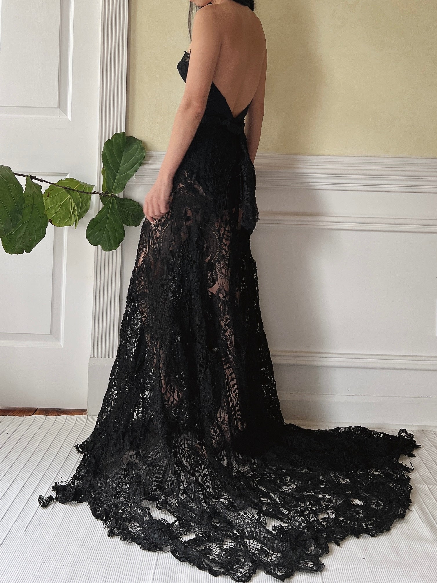 Antique Crochet Lace Skirt - M