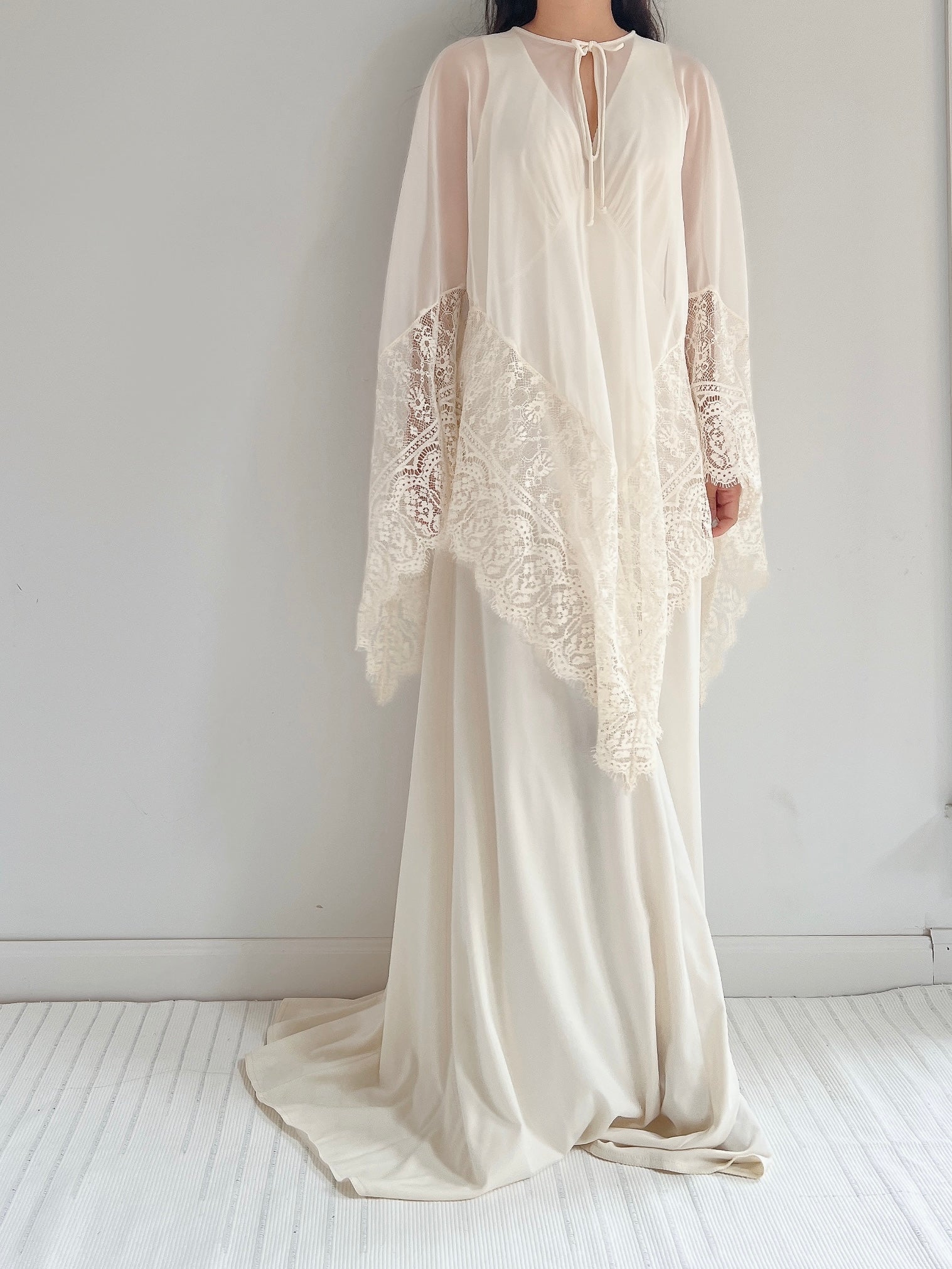 Vintage 2-Piece Chiffon and Jersey Gown - S