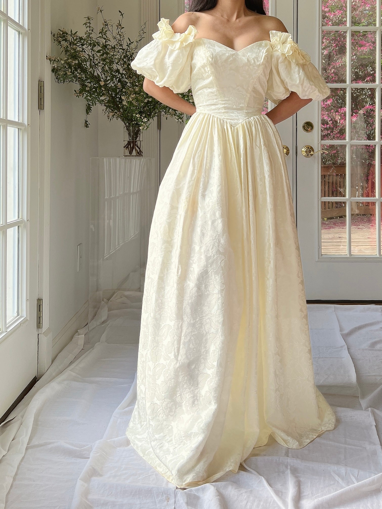 1980s Brocade Floral Puff Sleeve Gown - XS