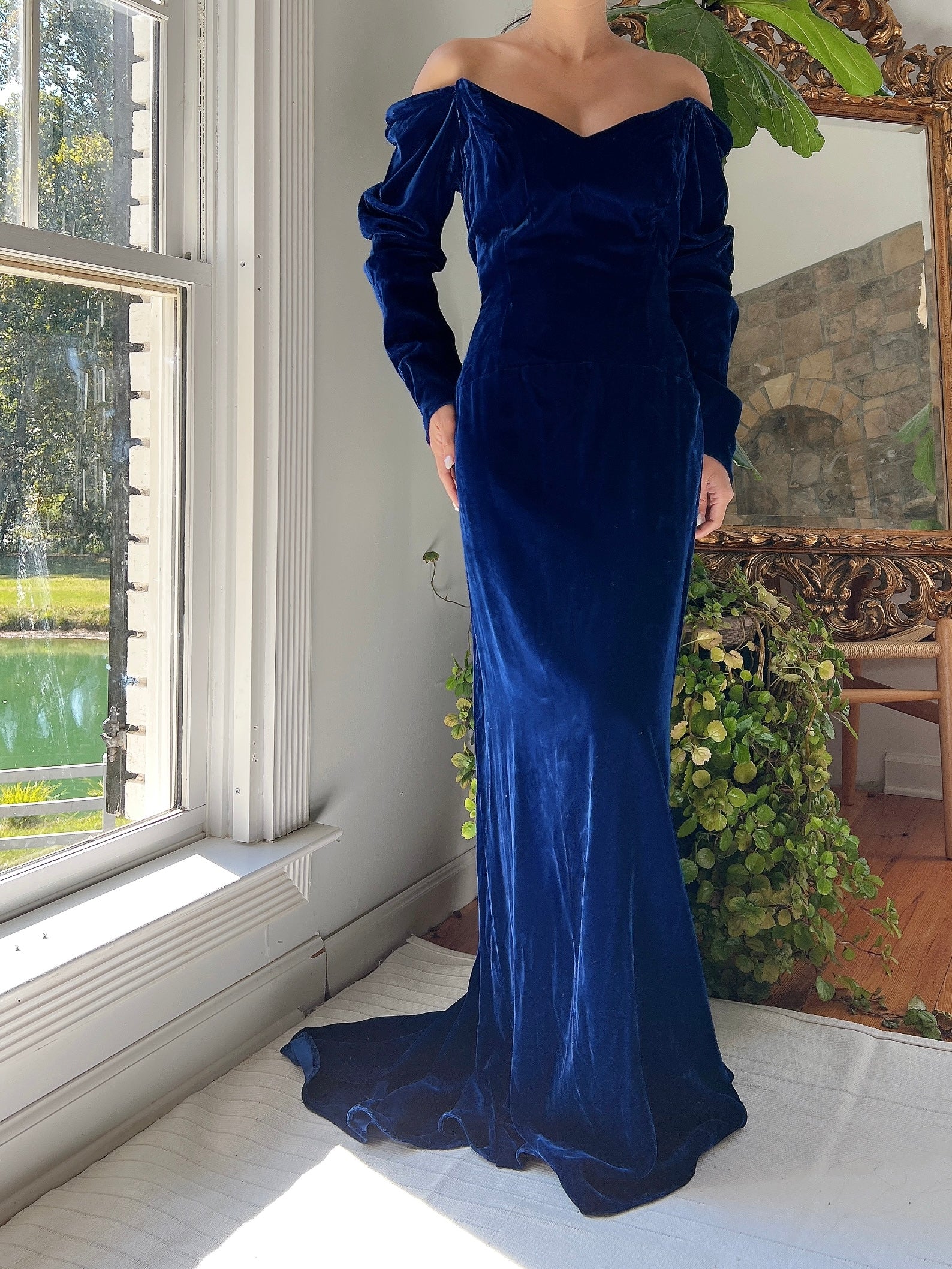 Vintage 1980s Velvet Off-Shoulder Gown - S/M
