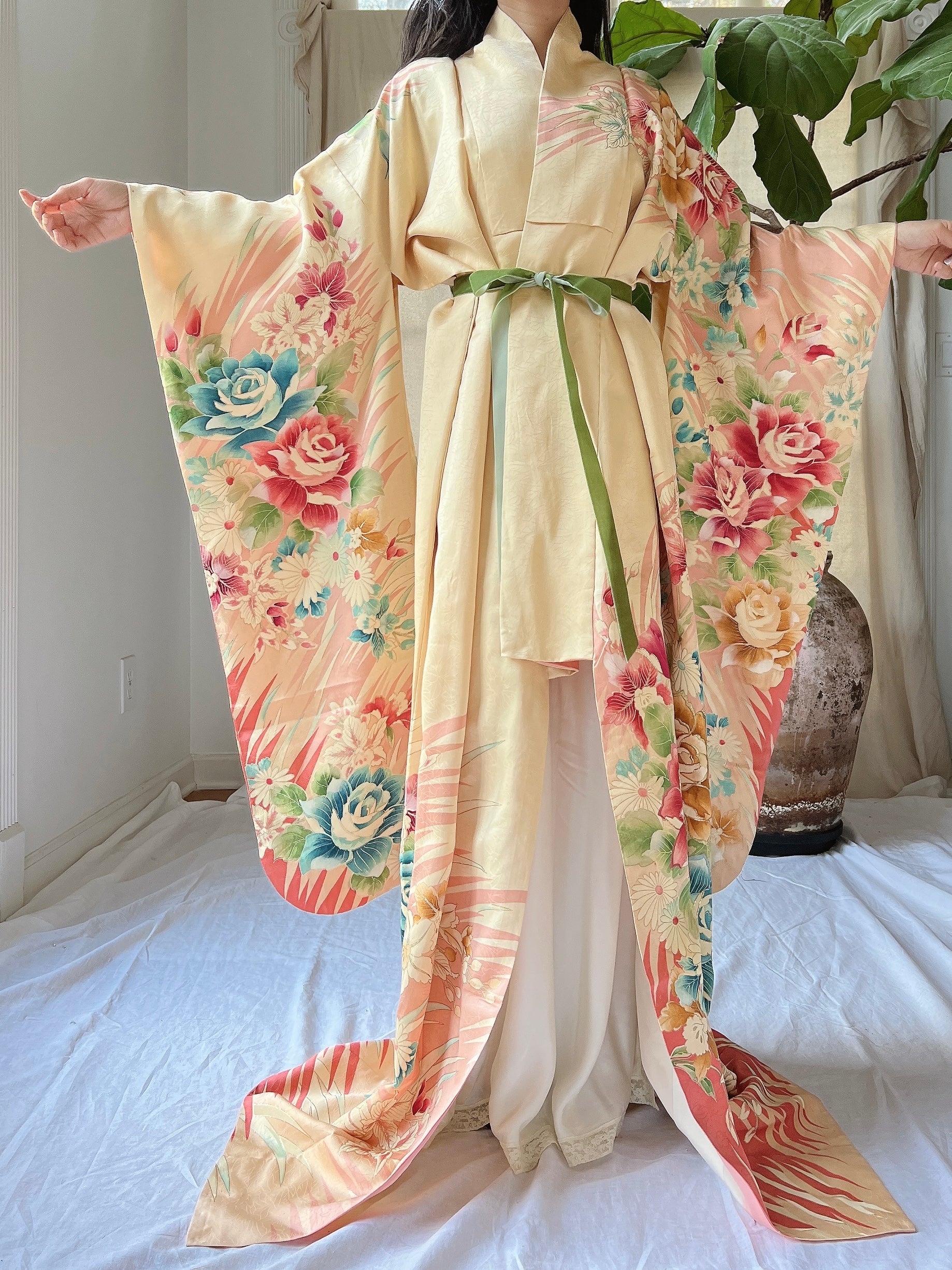 Vintage Silk Painted Rose Kimono - OSFM