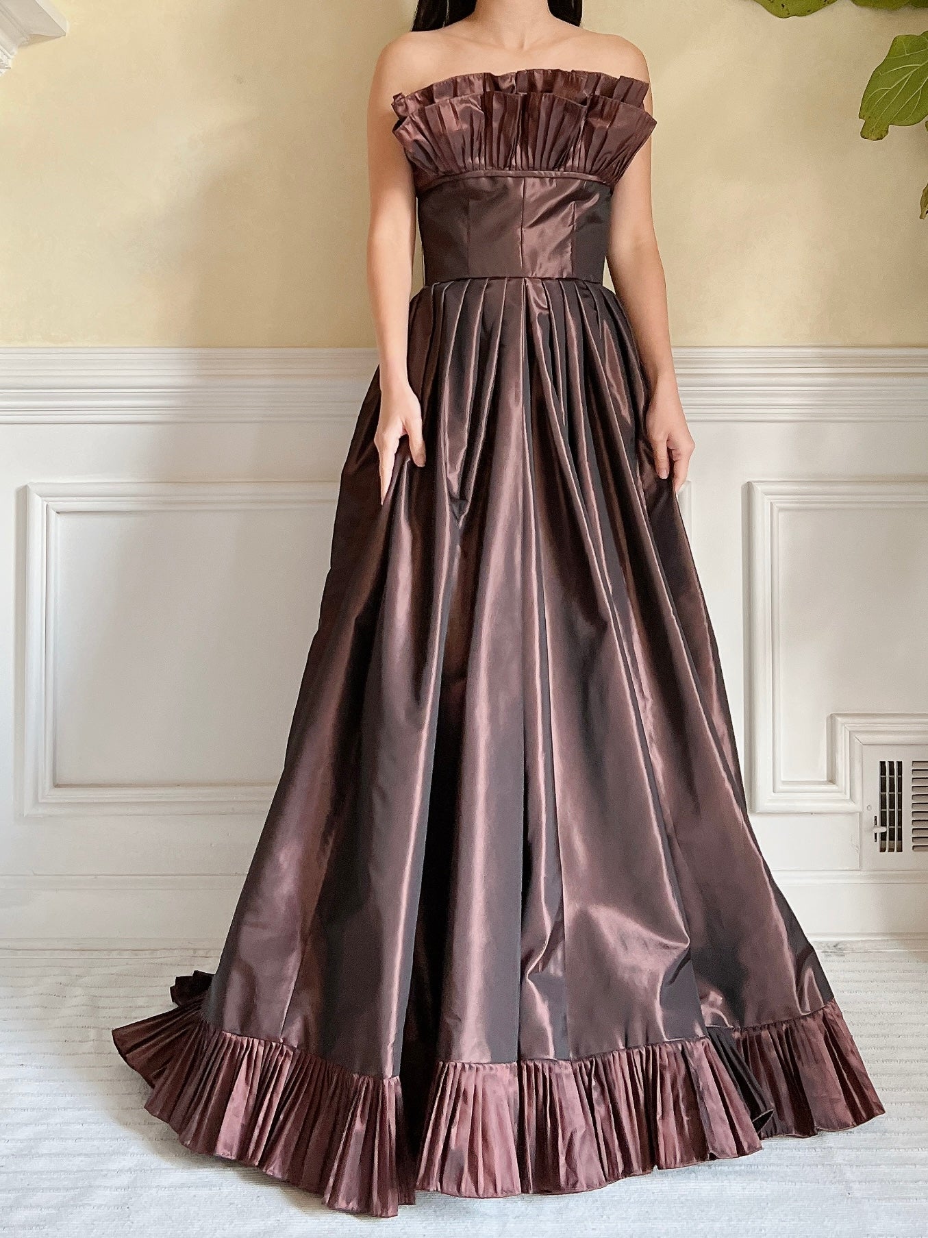 Vintage Victor Costa Pleated Bust Gown - XS/S