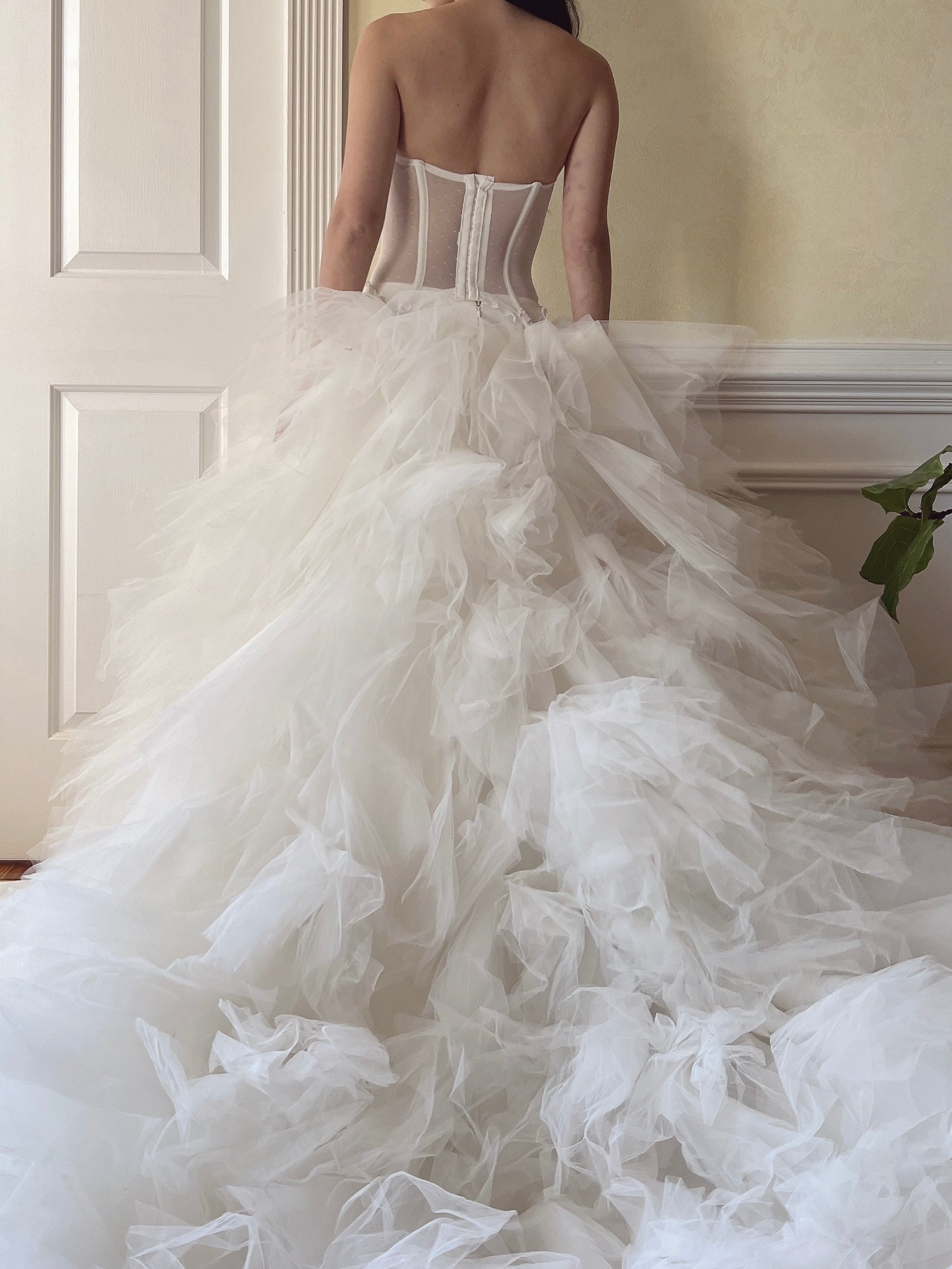 Vintage Tulle Ruffle Skirt - M/29”