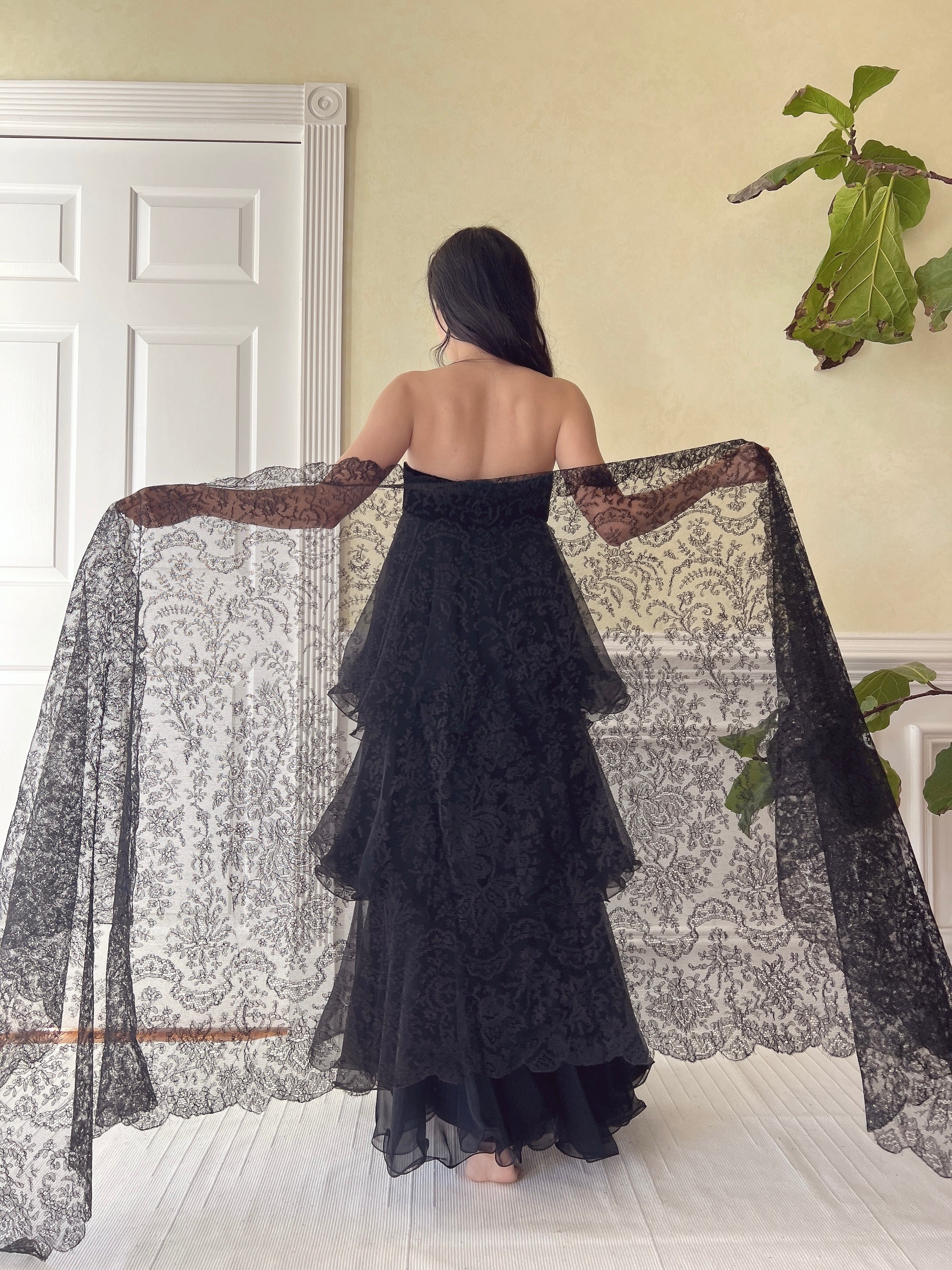 Vintage Silk Lace Scarf - OSFM