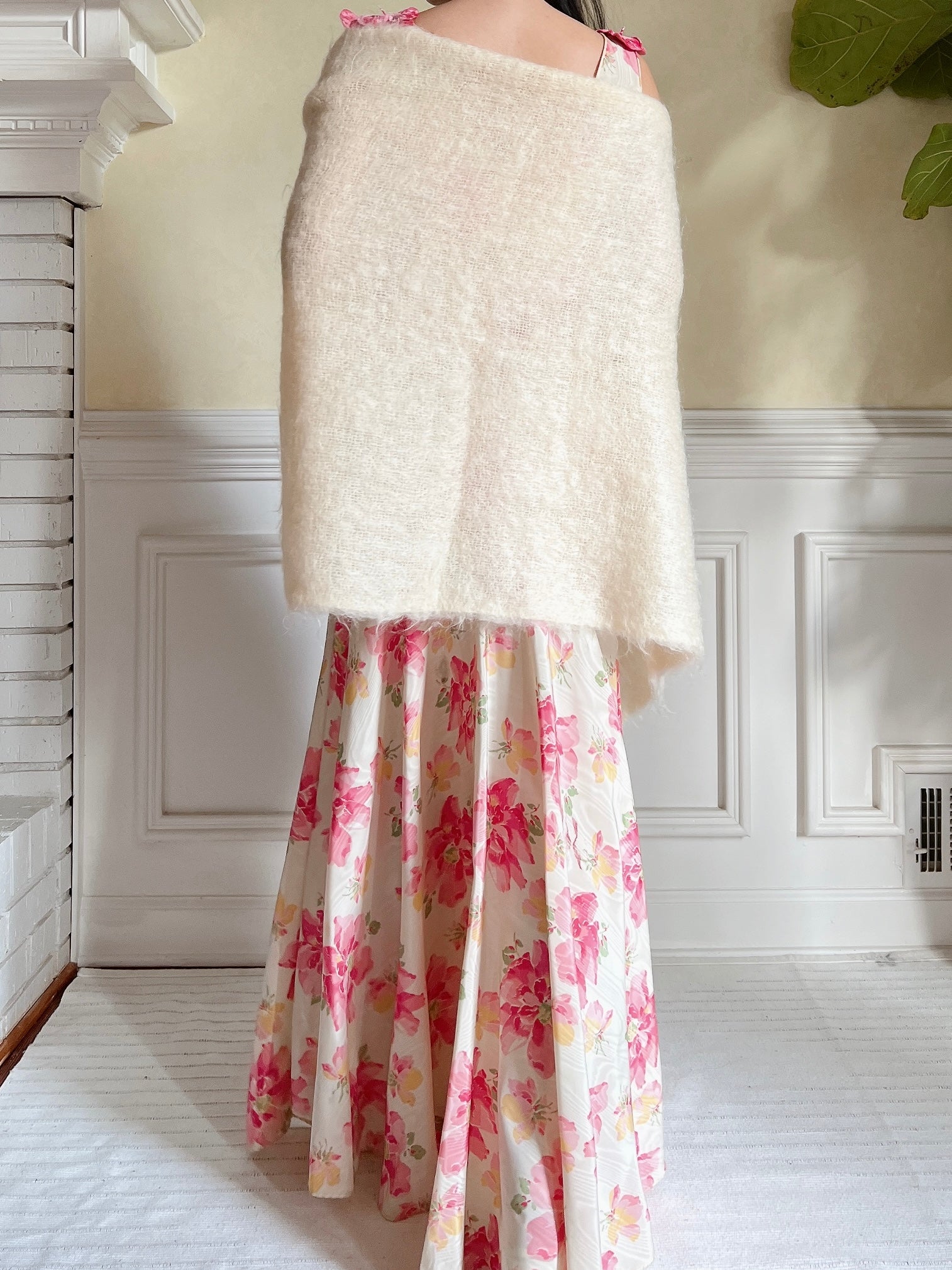 Vintage Ivory Mohair Wrap - OSFM