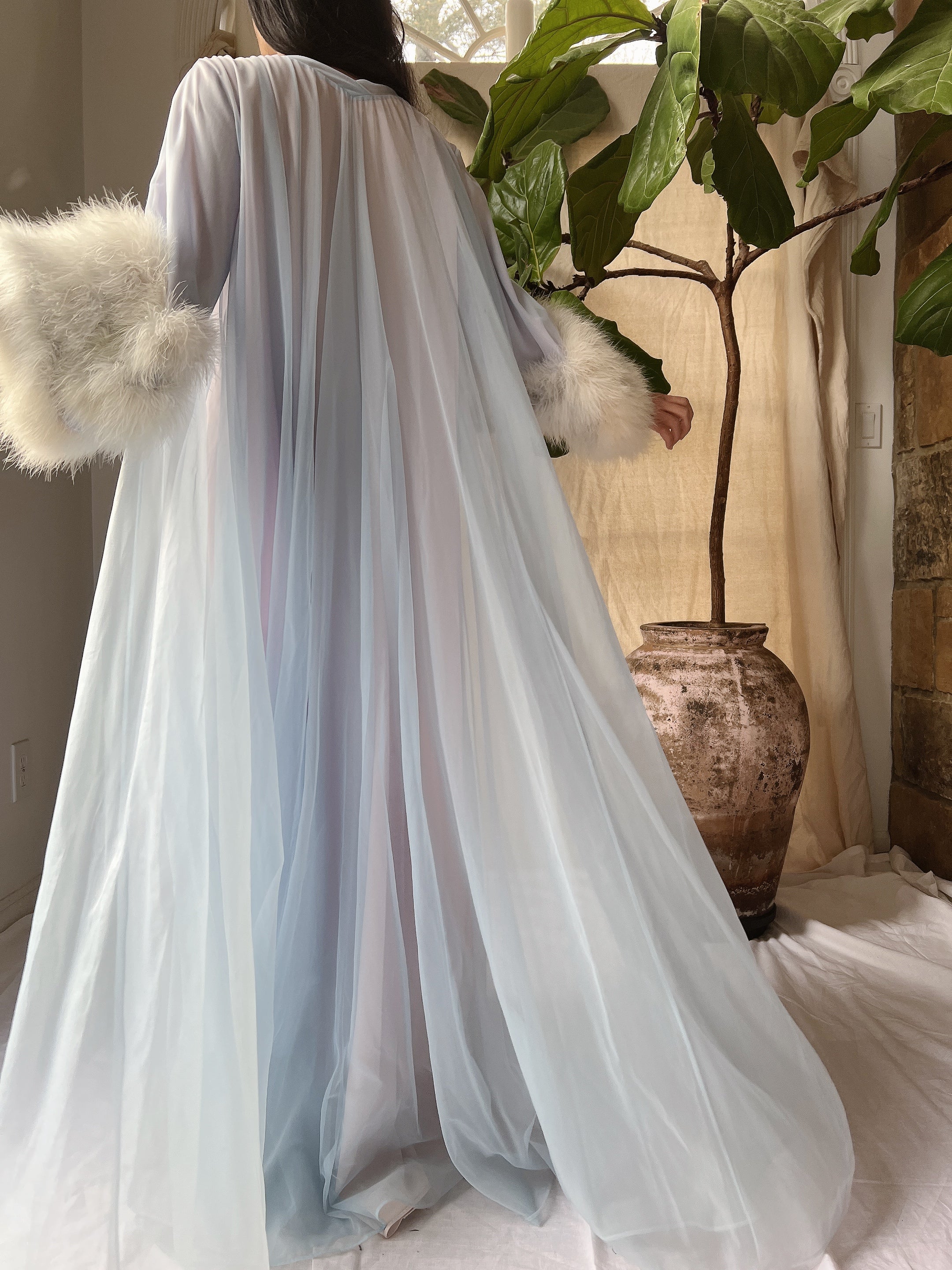 1950s Claire Sandra Lucie Ann Nylon Feather Robe - OSFM