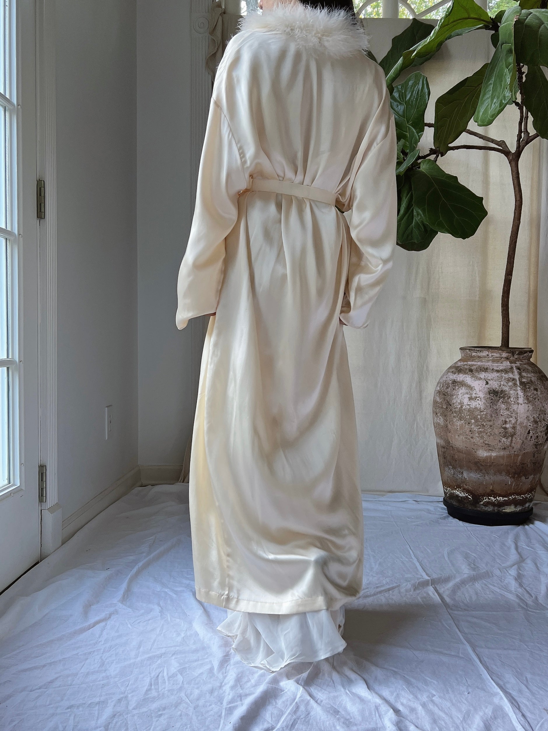 Vintage Silk Feather Collar Robe - OSFM