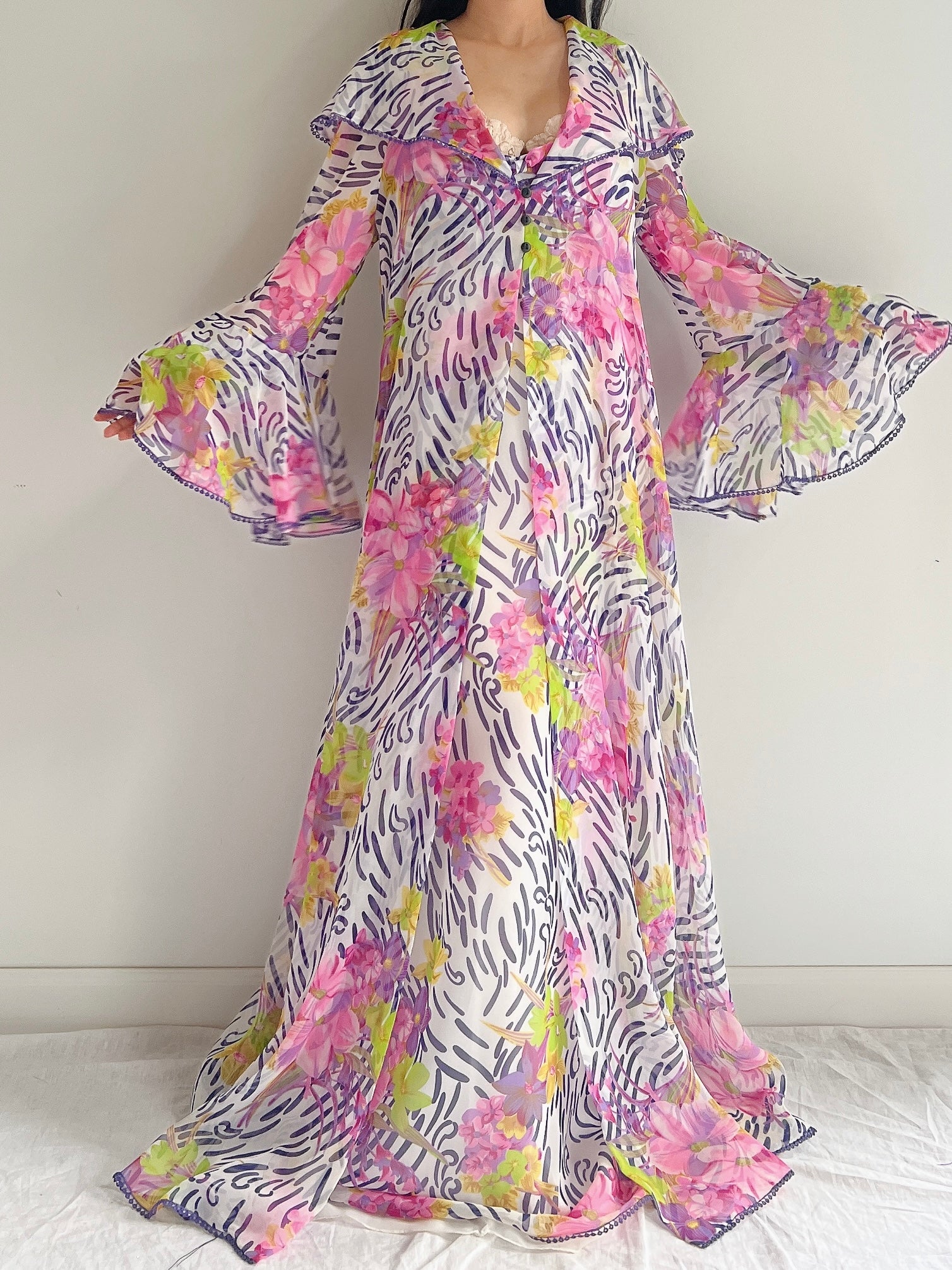 Vintage 2-Piece Chiffon Floral Robe/Slip Set - M