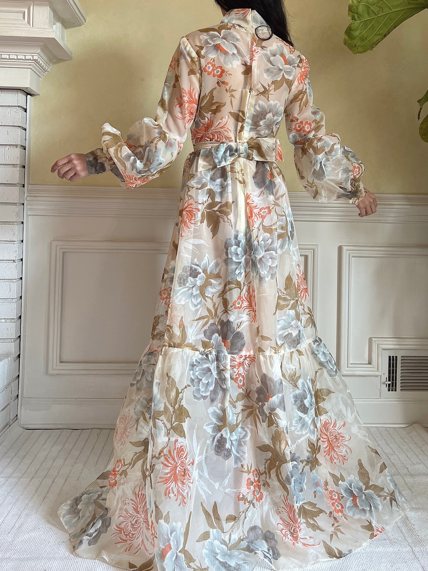 Vintage Puff Sleeve Floral Dress - S/M