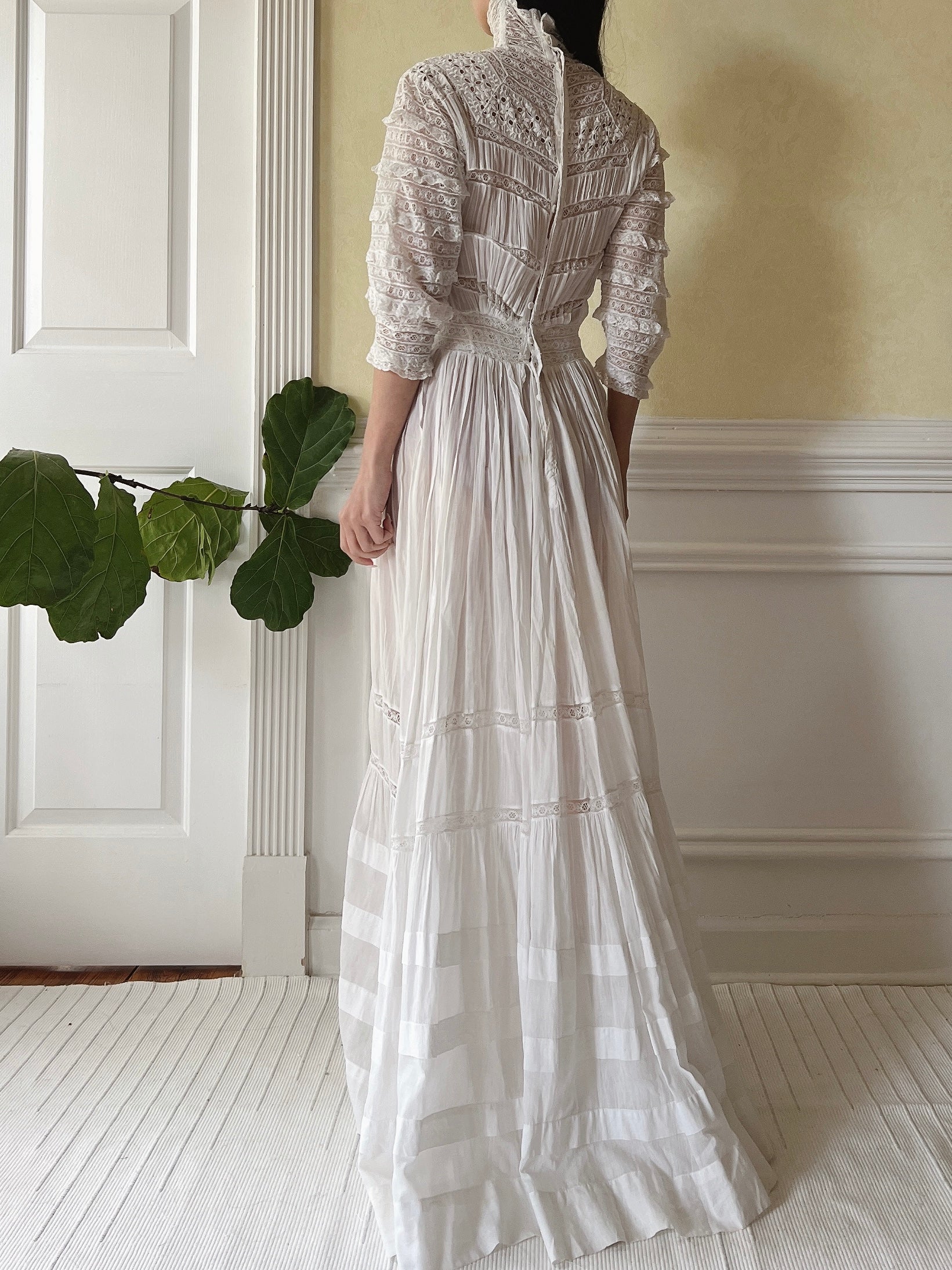 Victorian Cotton Lace and Embroidered Dress - XS