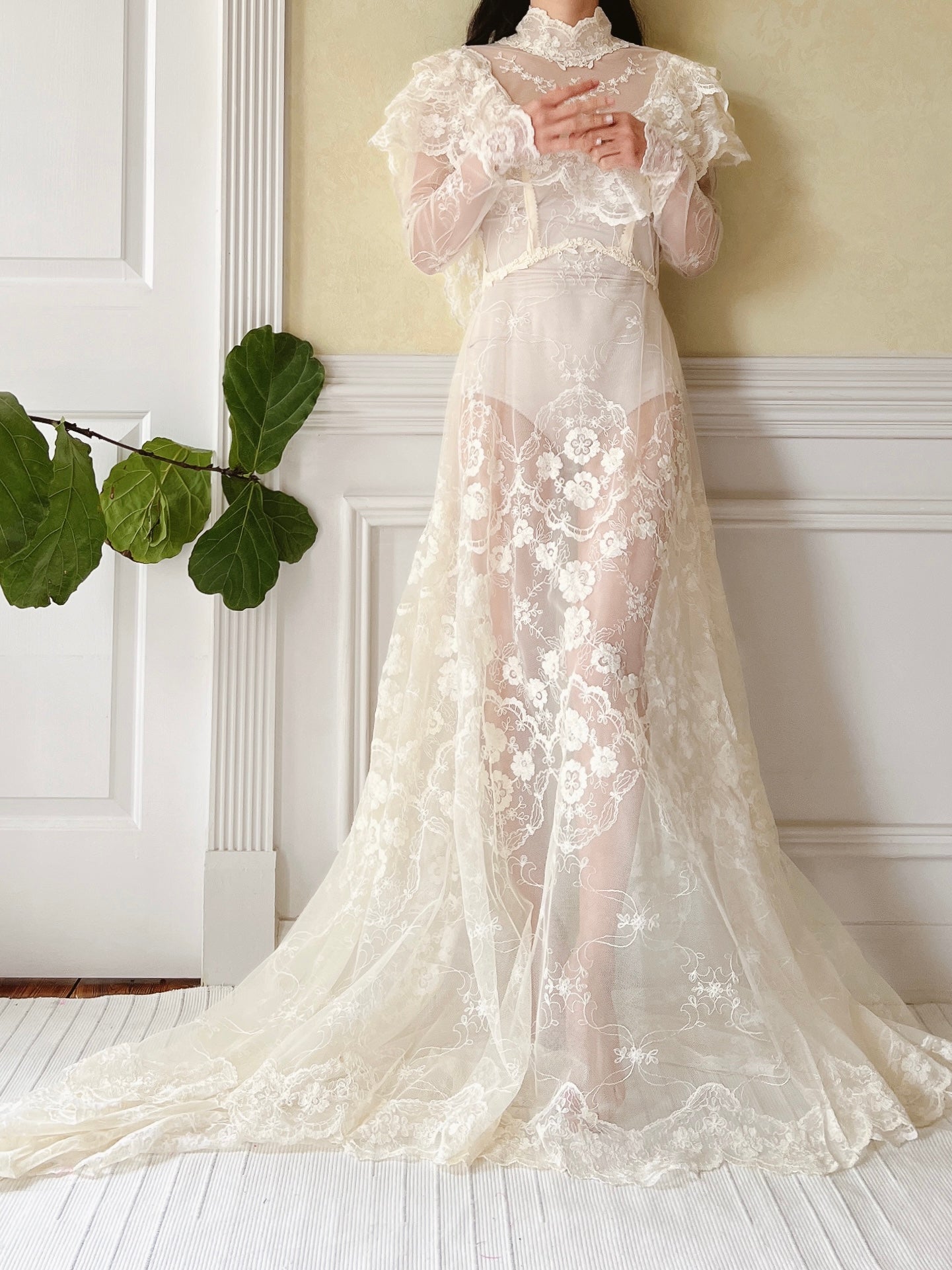 Vintage Needle Embroidery Gown - S