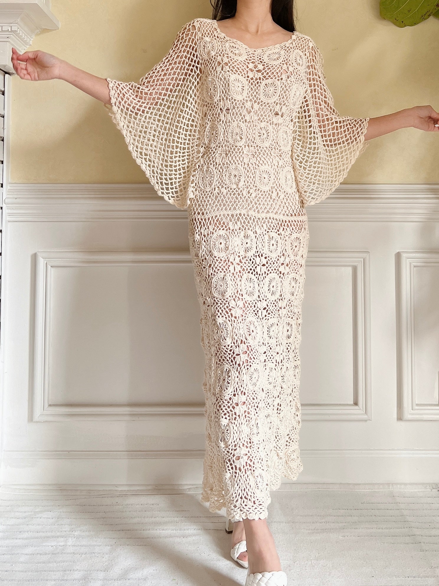 Vintage Beige Crochet Dress - S-L