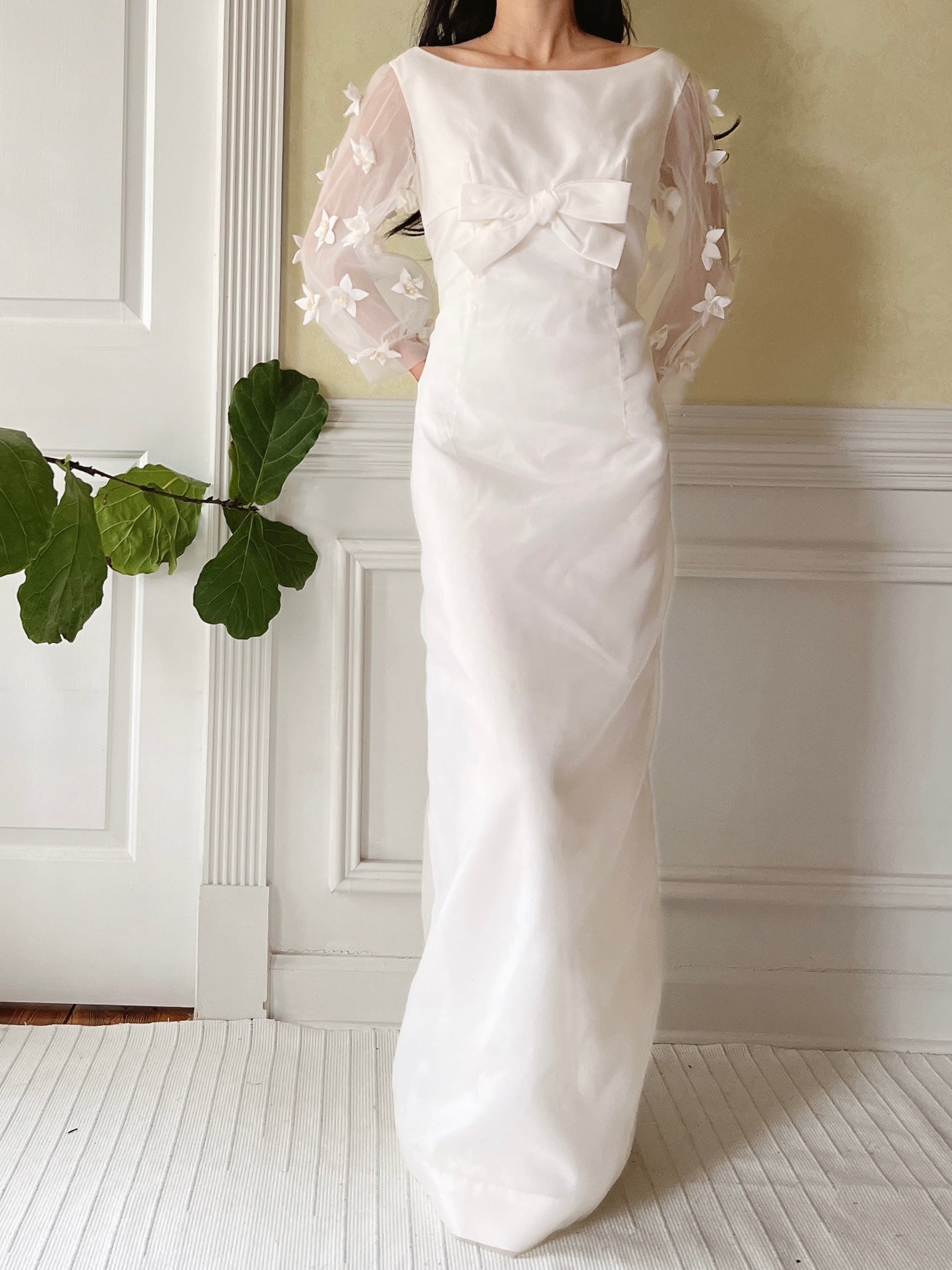 1960s Jean Varon Crinkle Organza Dress with Appliqués - S/M