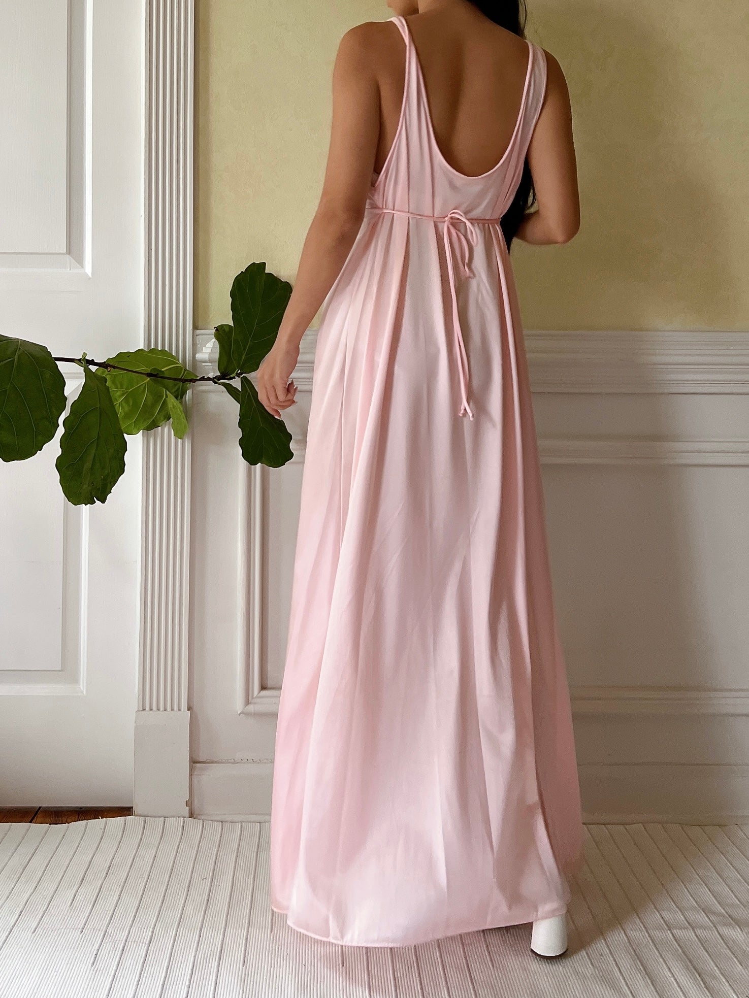 Vintage 2-Piece Nylon Peignoir Set  - M