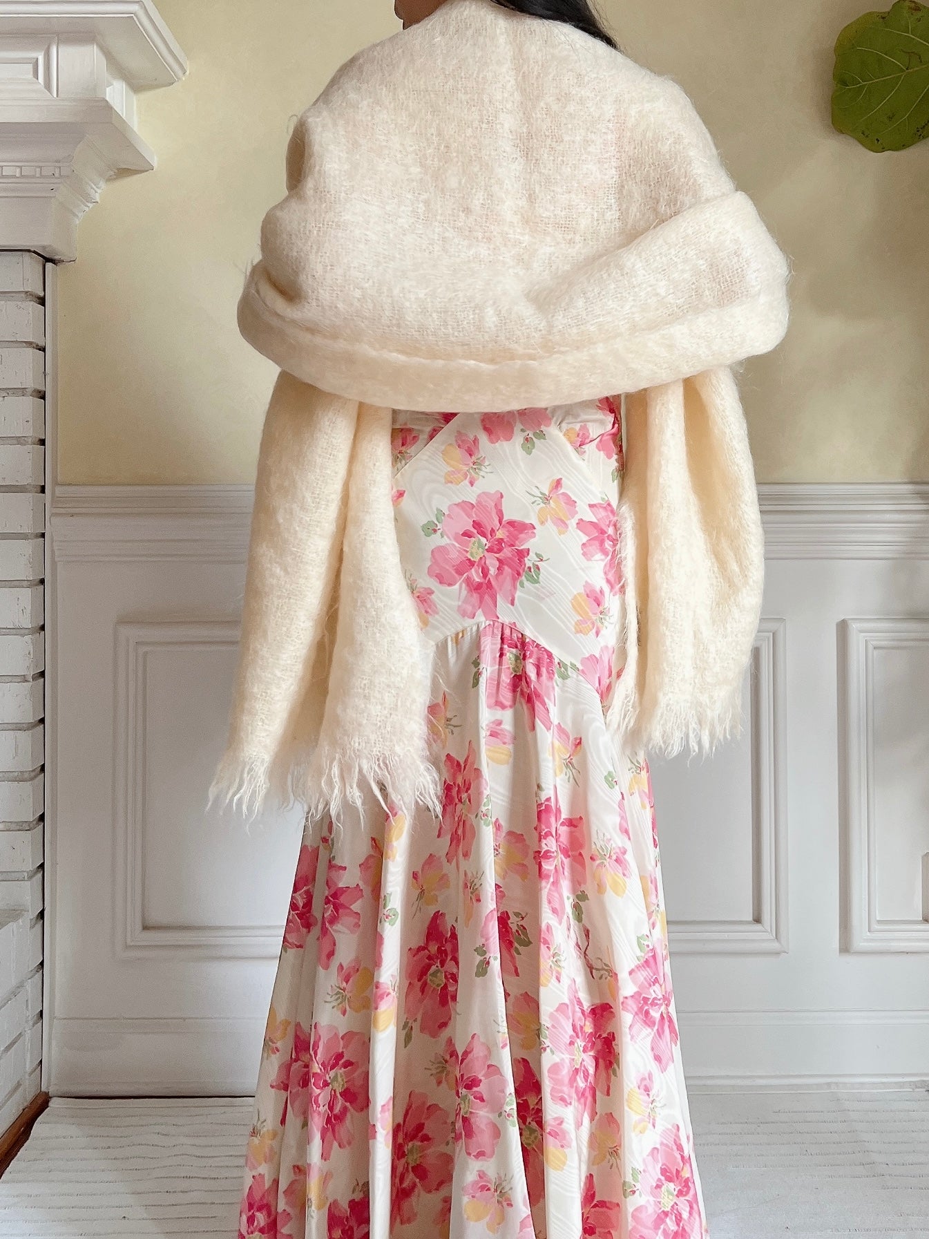 Vintage Ivory Mohair Wrap - OSFM