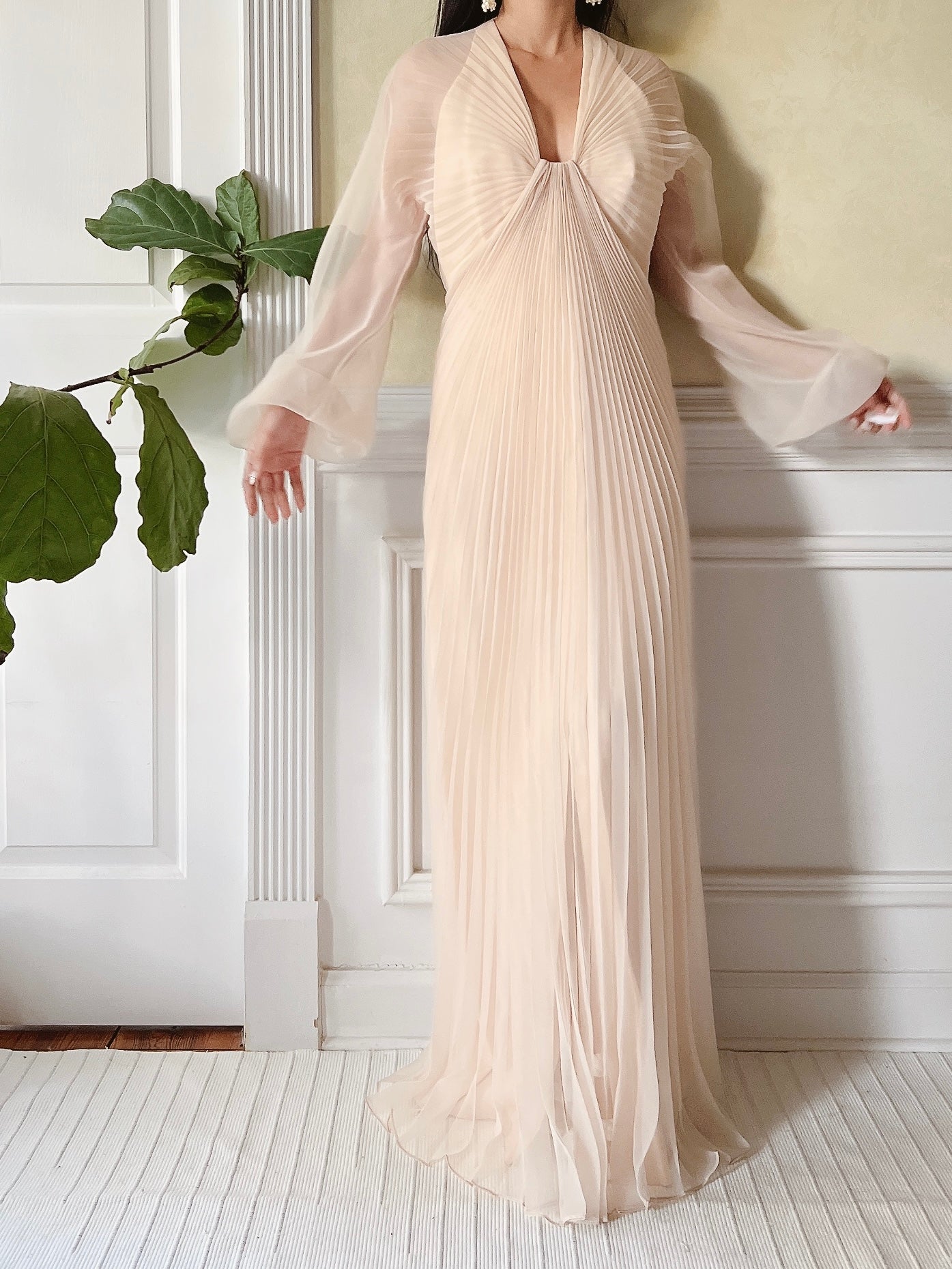 Vintage Eggshell Pleated Chiffon Dress - S