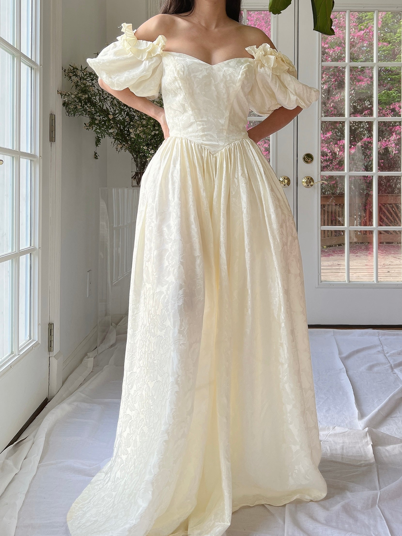 1980s Brocade Floral Puff Sleeve Gown - XS