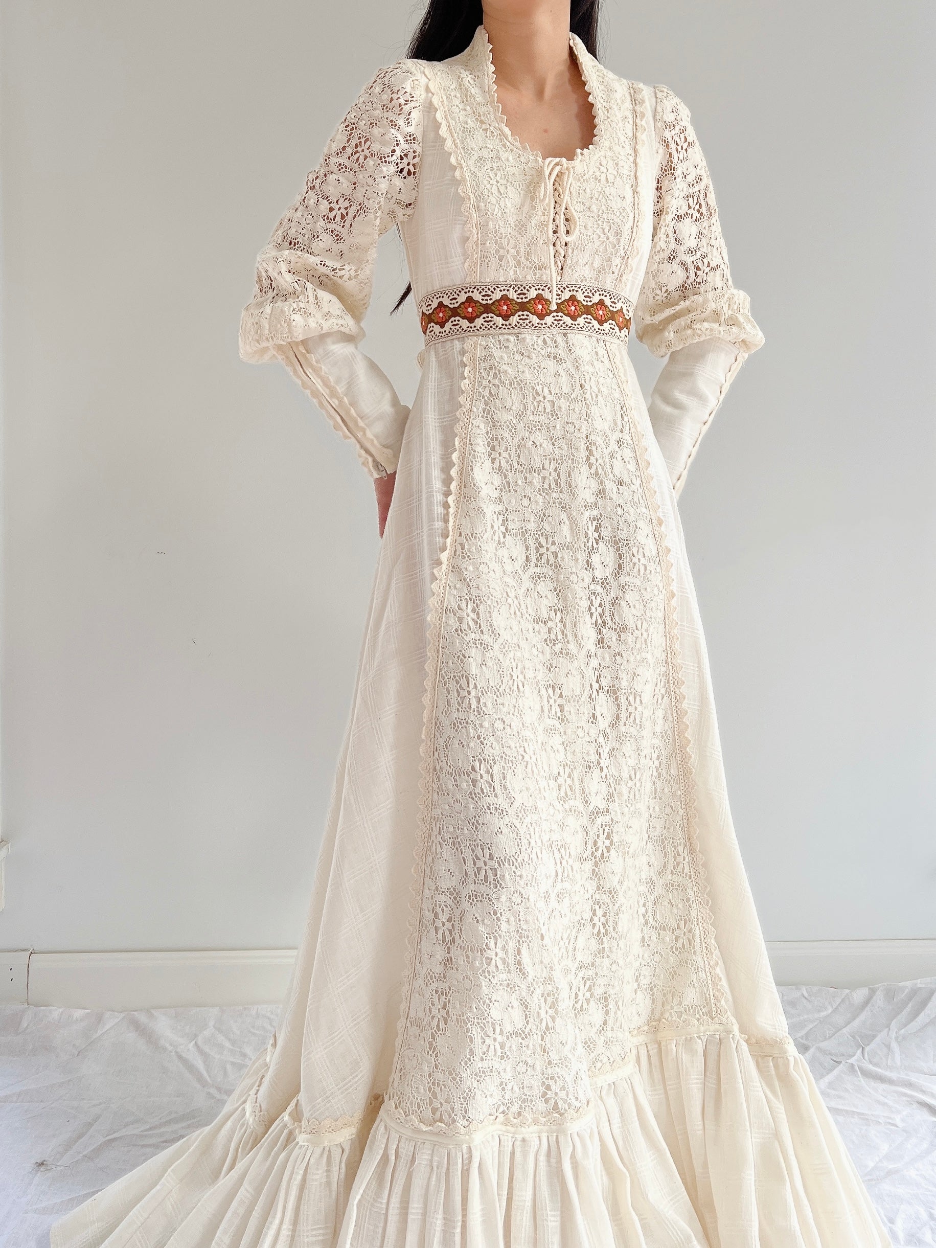 1970s Gunne Sax Juliet Sleeve Dress - S-M