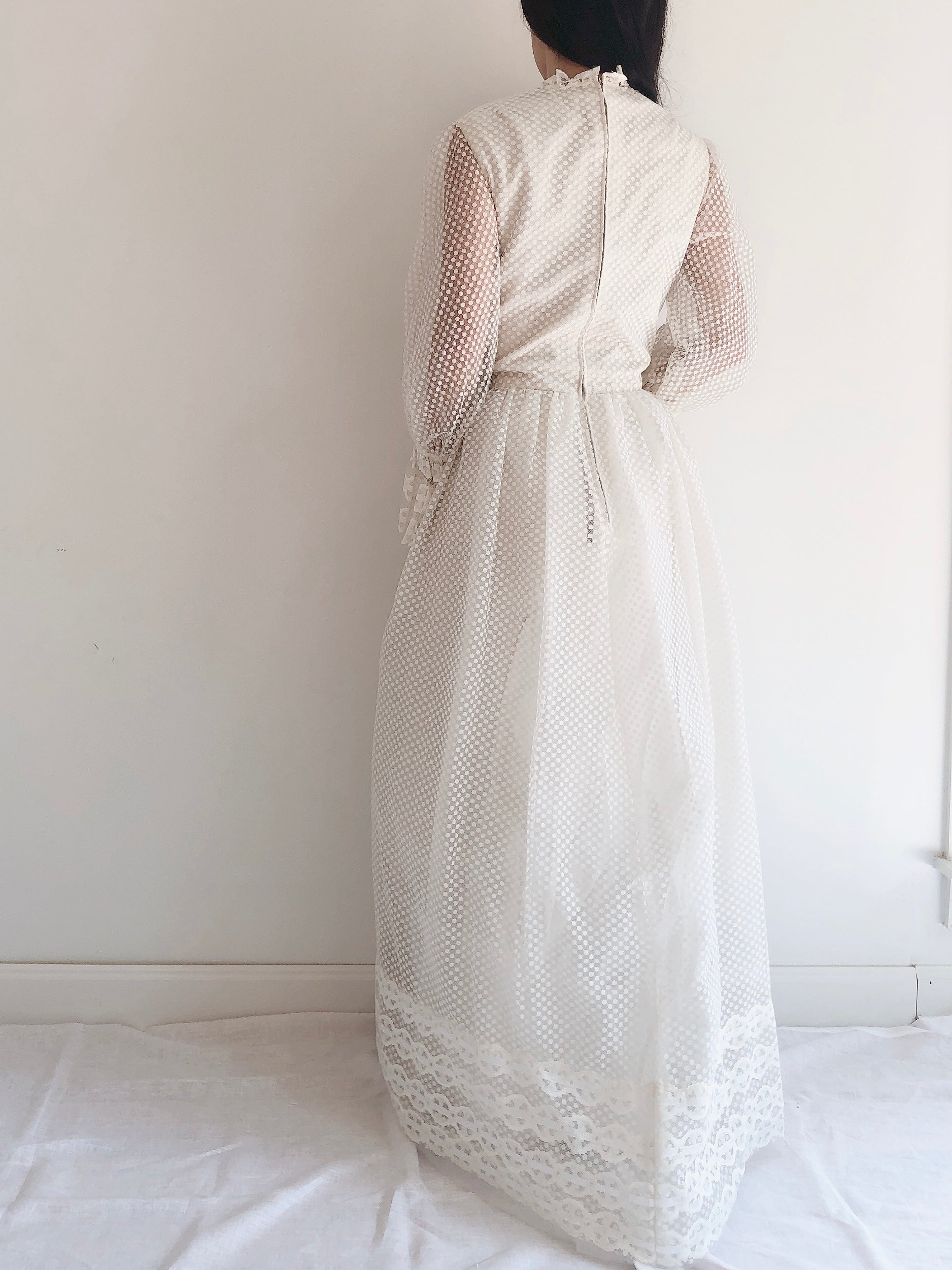 1960s Puff Sleeves Dotted Gown - S