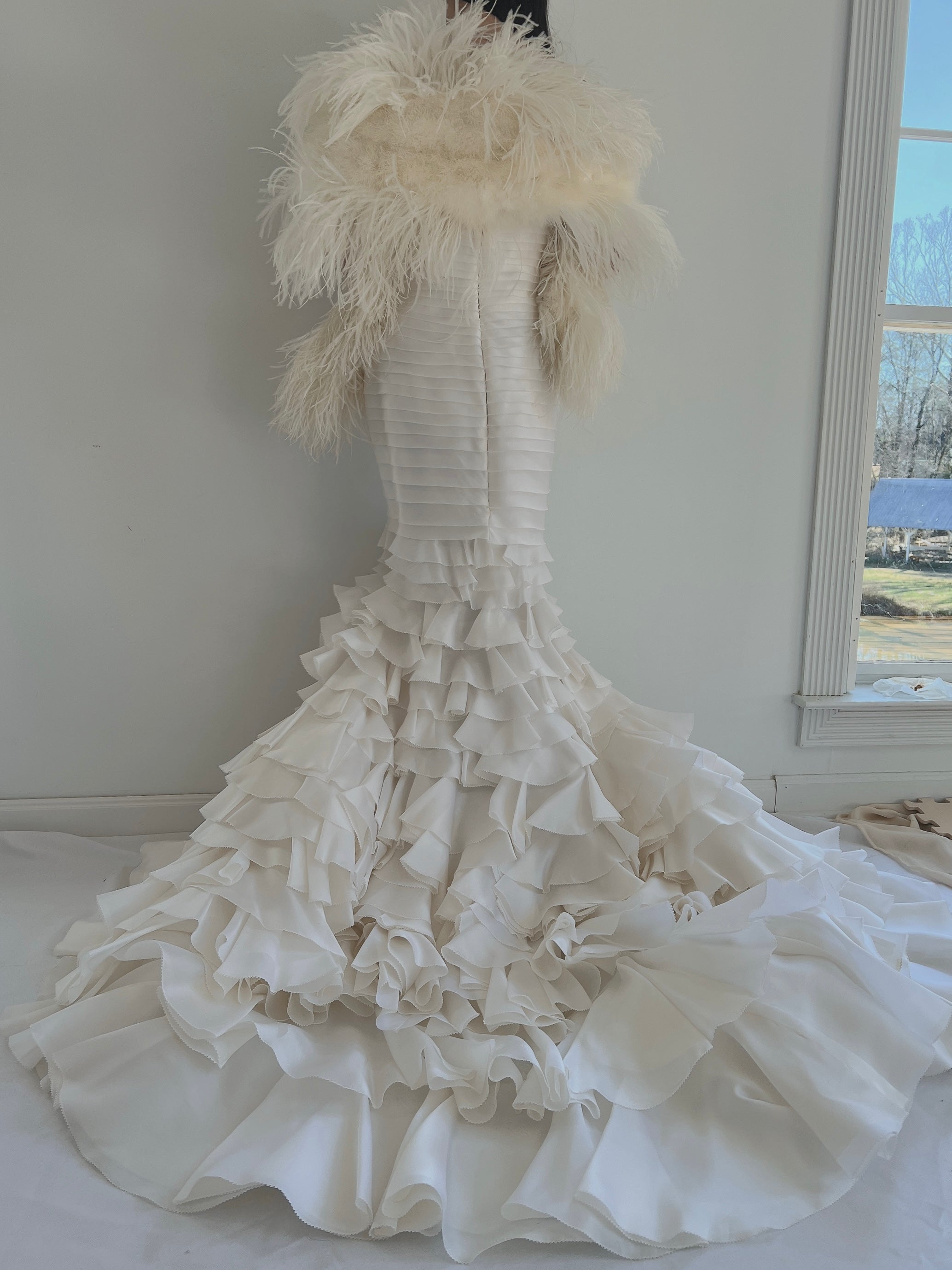 Oscar de la Renta Silk Organza Gown - XS/0