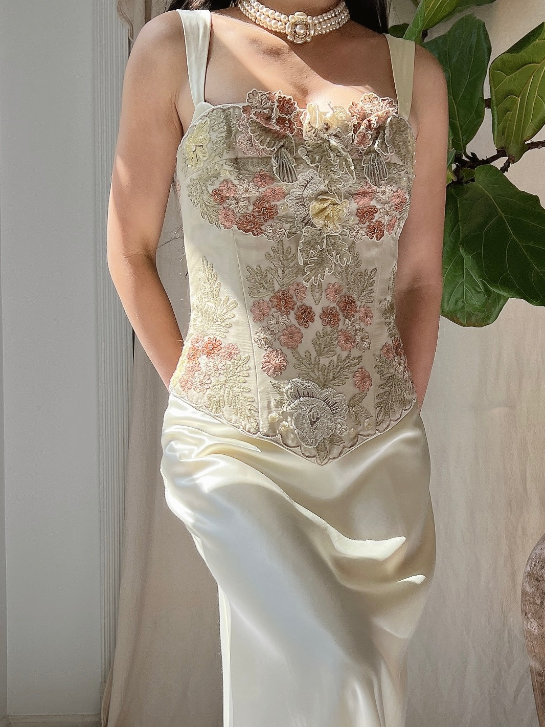 Vintage Eavis and Brown Silk Embroidered Corset - S-L