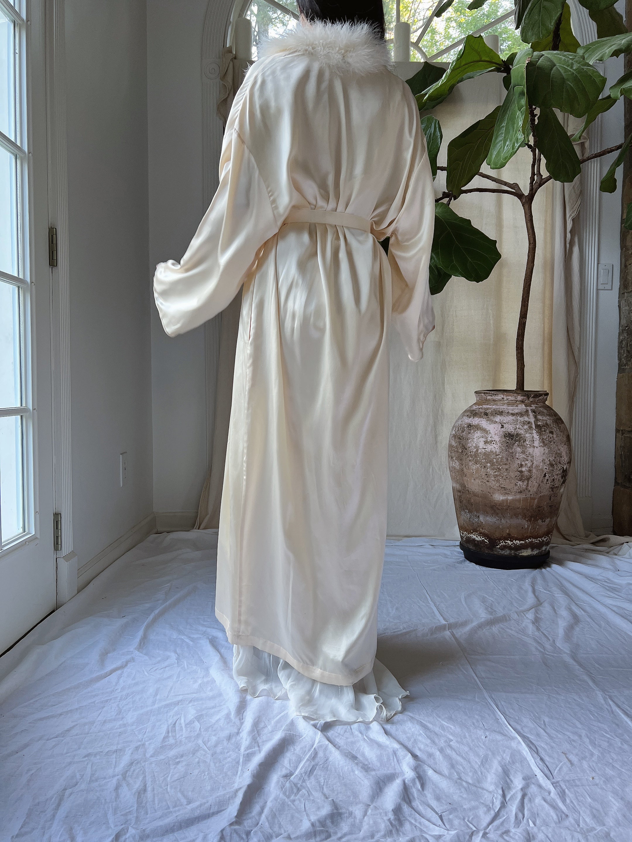 Vintage Silk Feather Collar Robe - OSFM