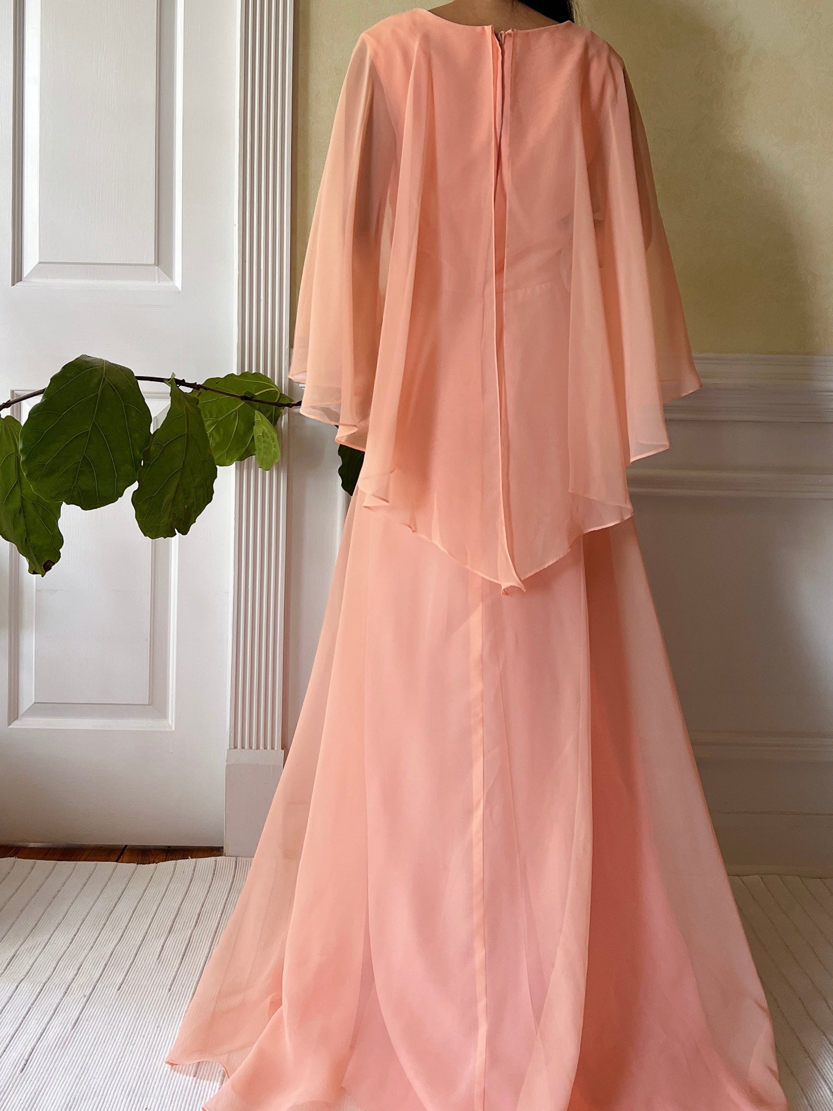 1960s Peach Chiffon Dress - M