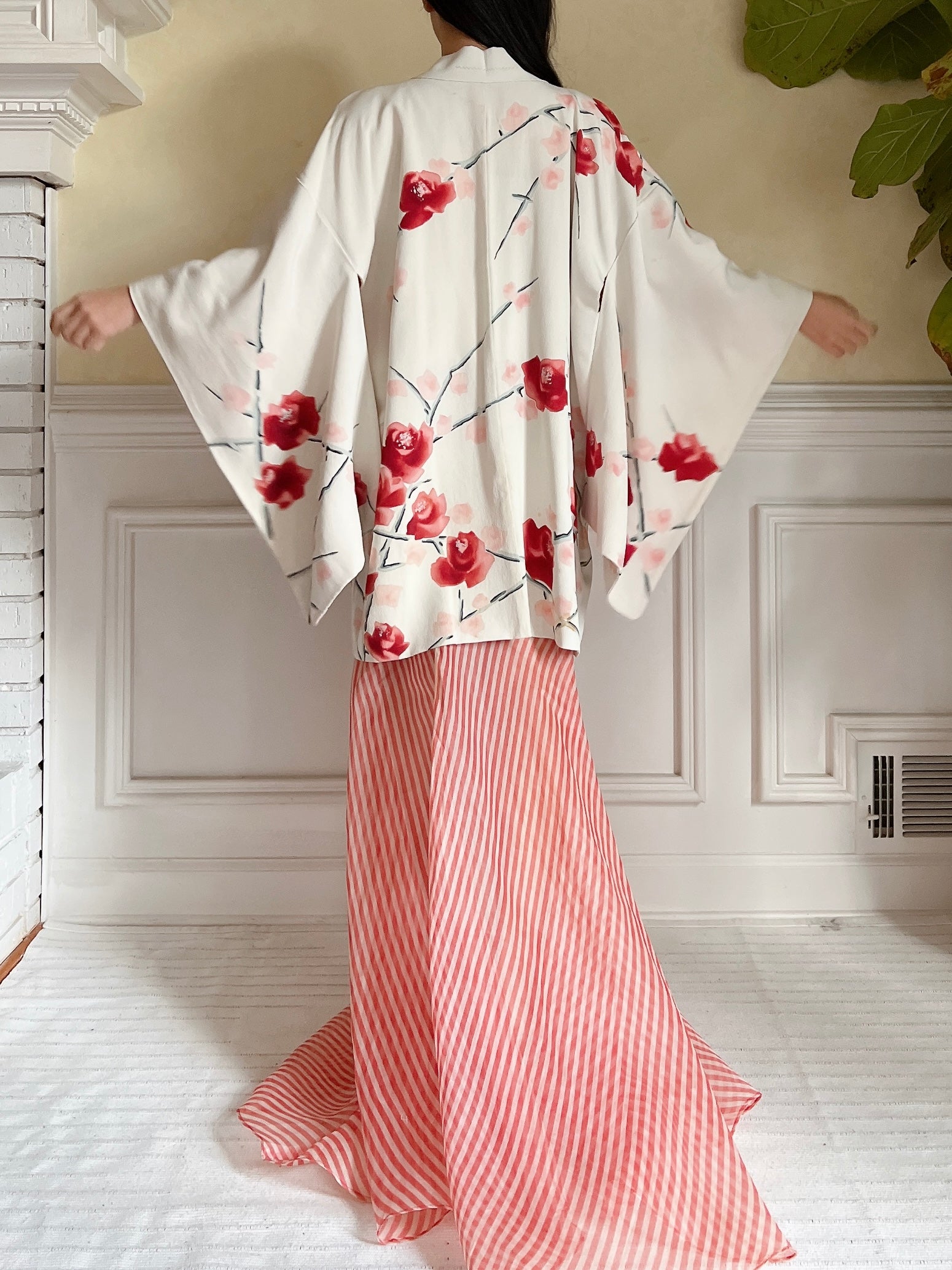 Vintage Ivory Silk Kimono Jacket - OSFM