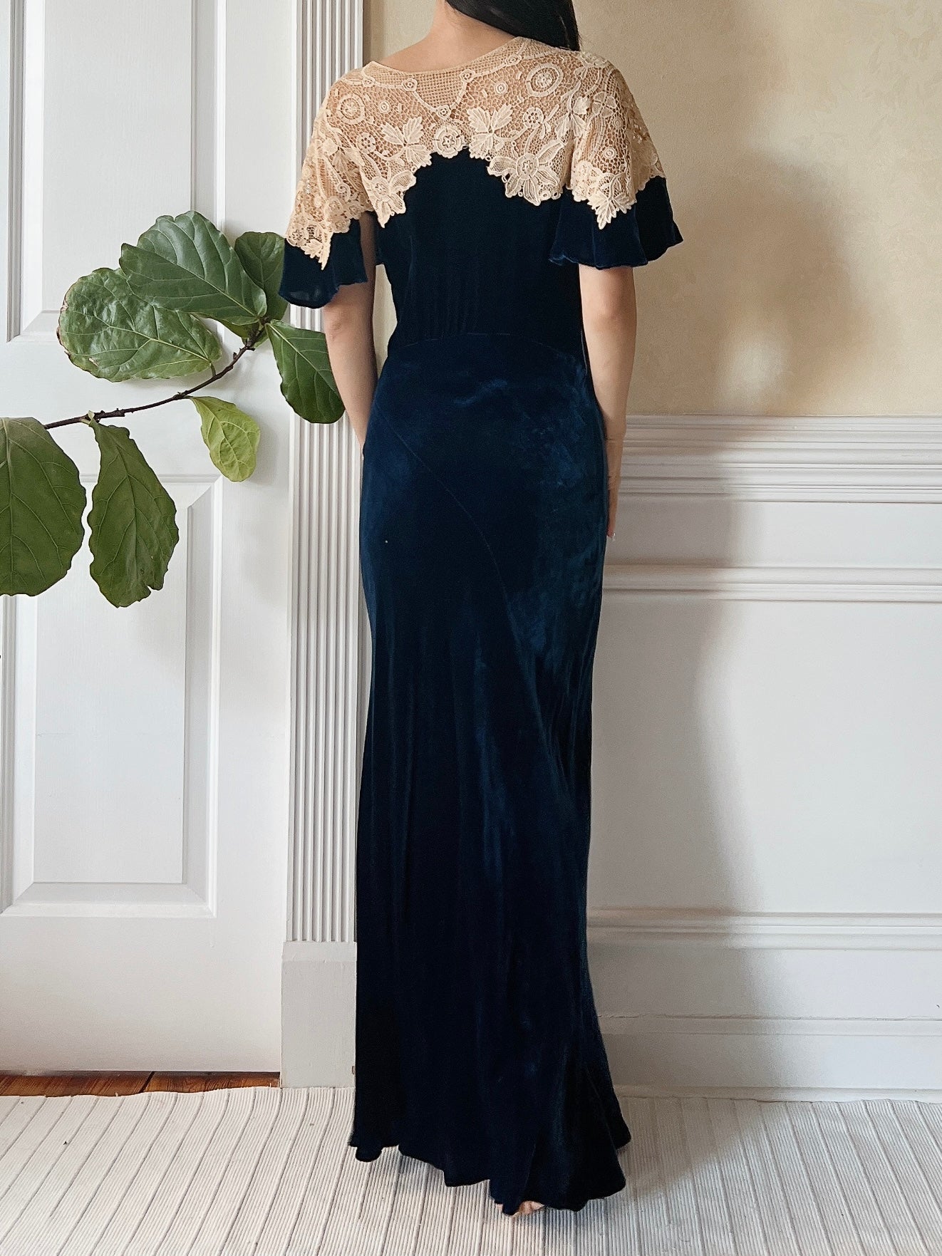 1930s Sapphire Silk Velvet Dress - XS