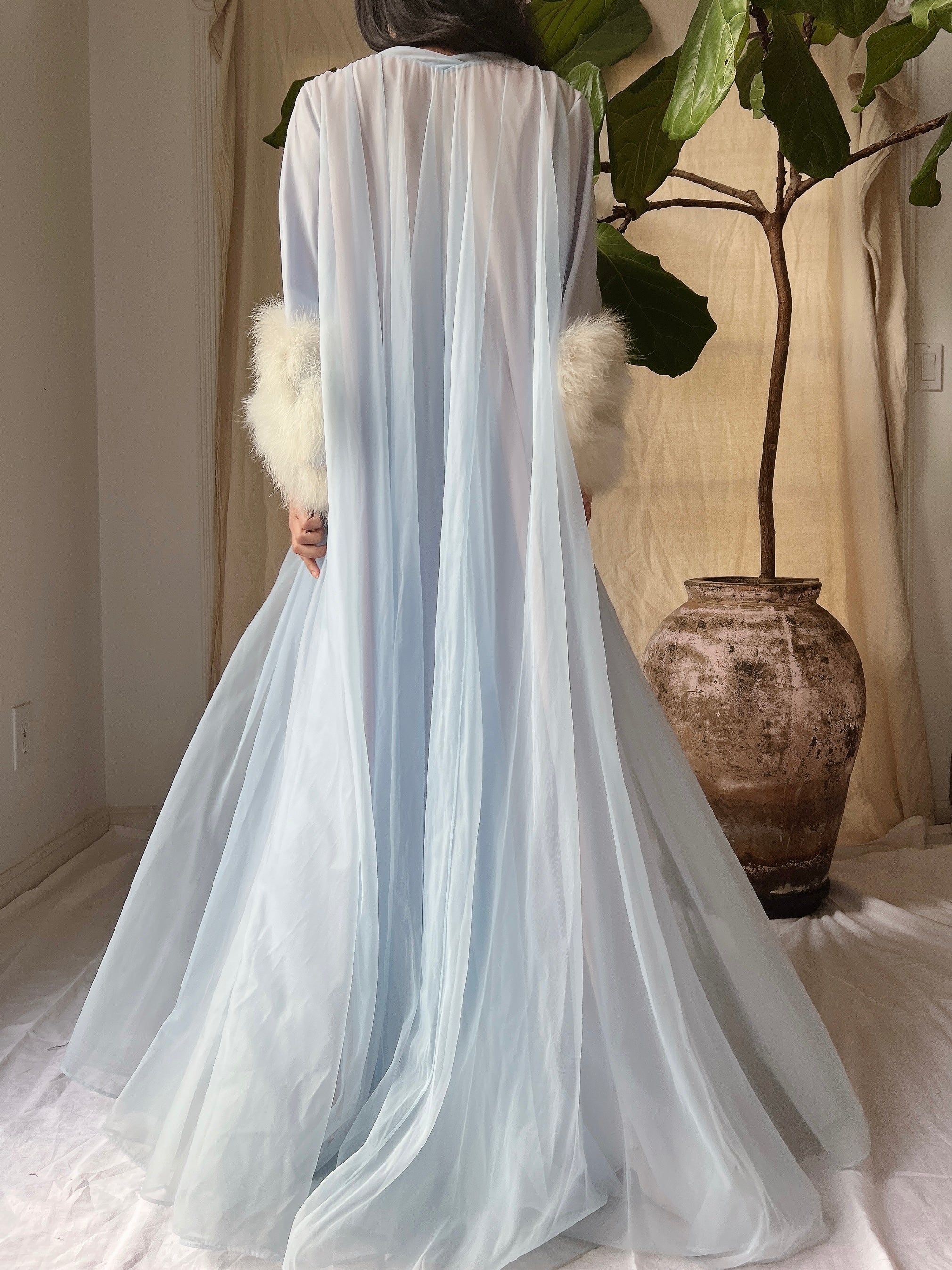 1950s Claire Sandra Lucie Ann Nylon Feather Robe - OSFM