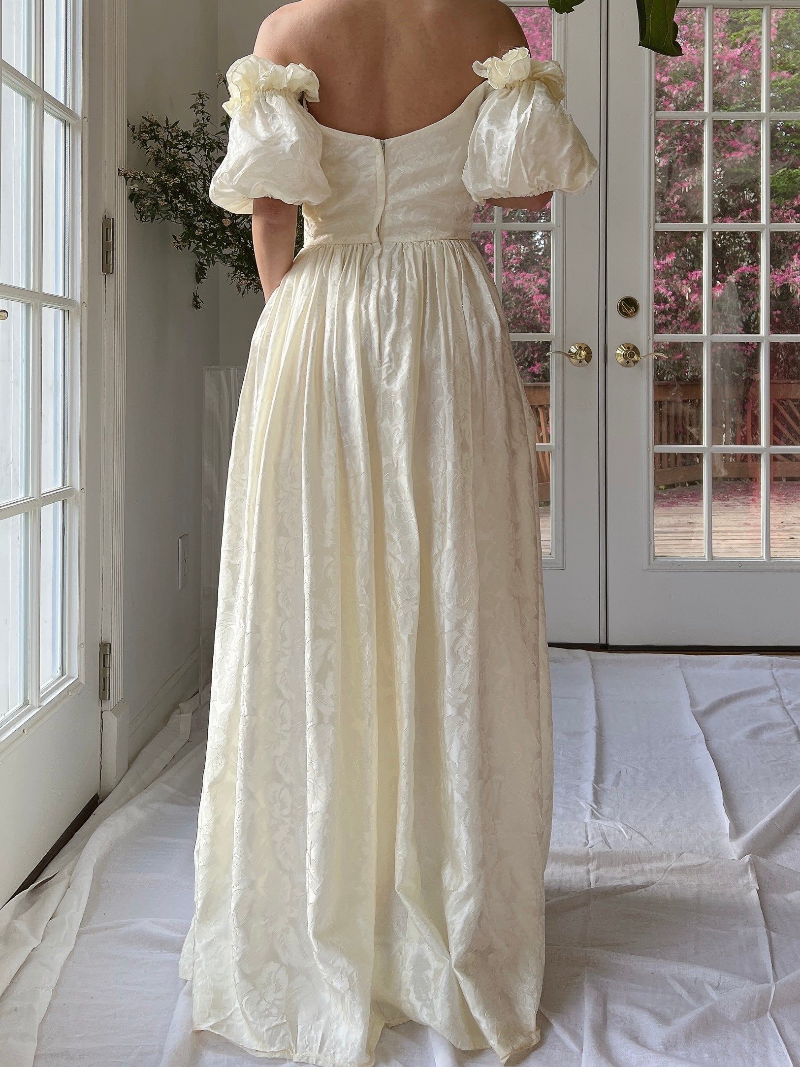 1980s Brocade Floral Puff Sleeve Gown - XS
