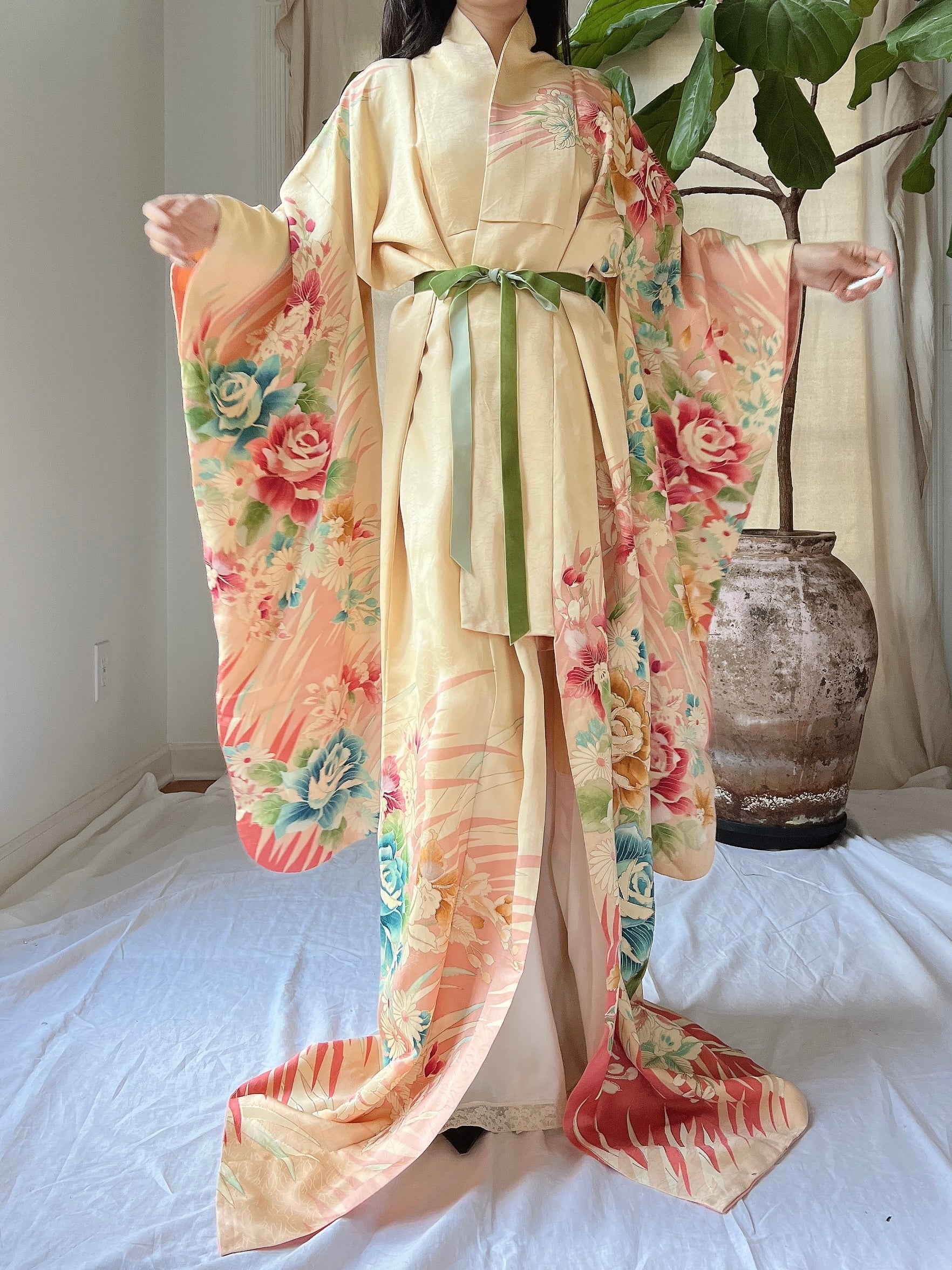 Vintage Silk Painted Rose Kimono - OSFM