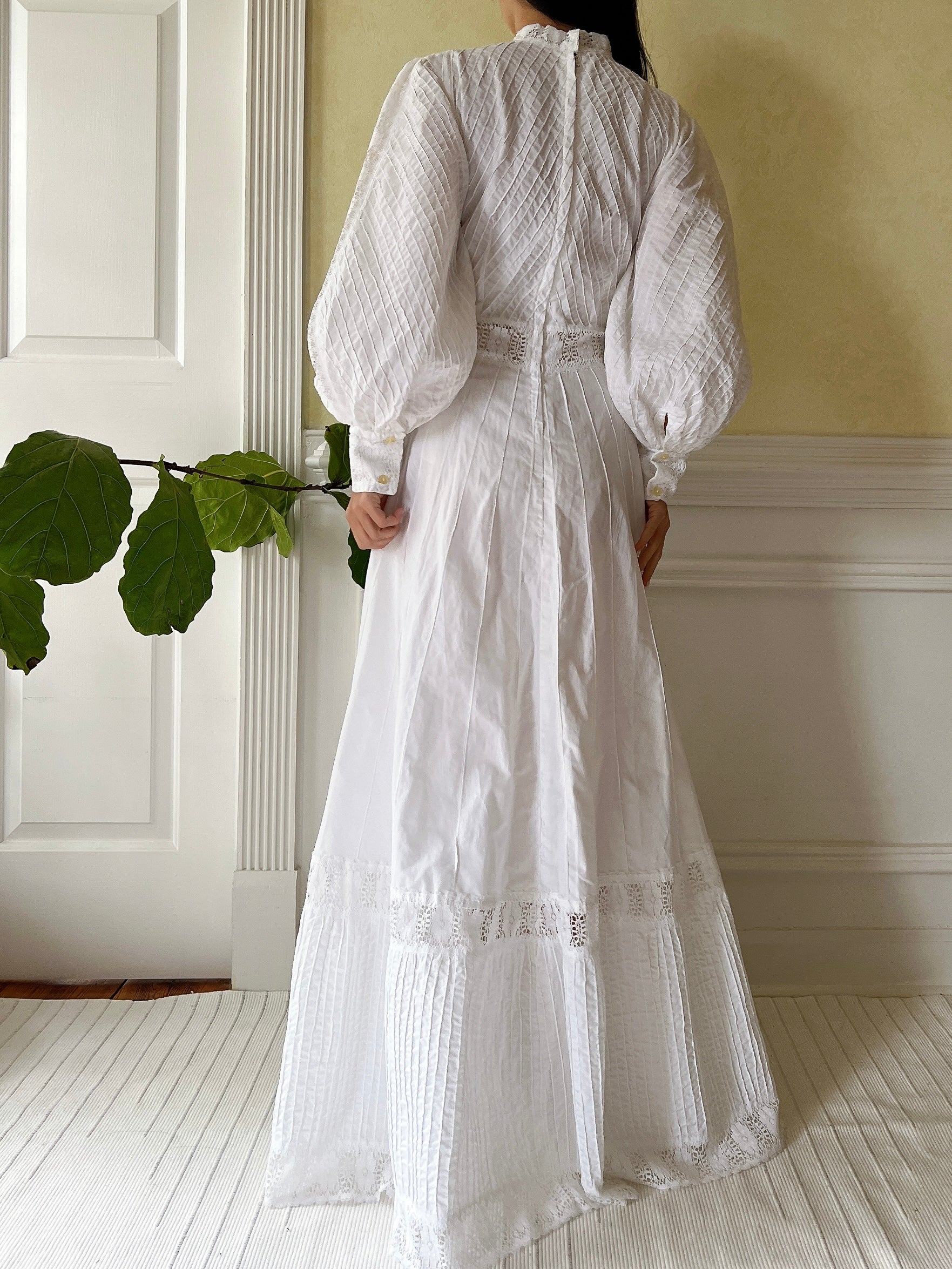 1970s Cotton Puff Sleeve Dress - S