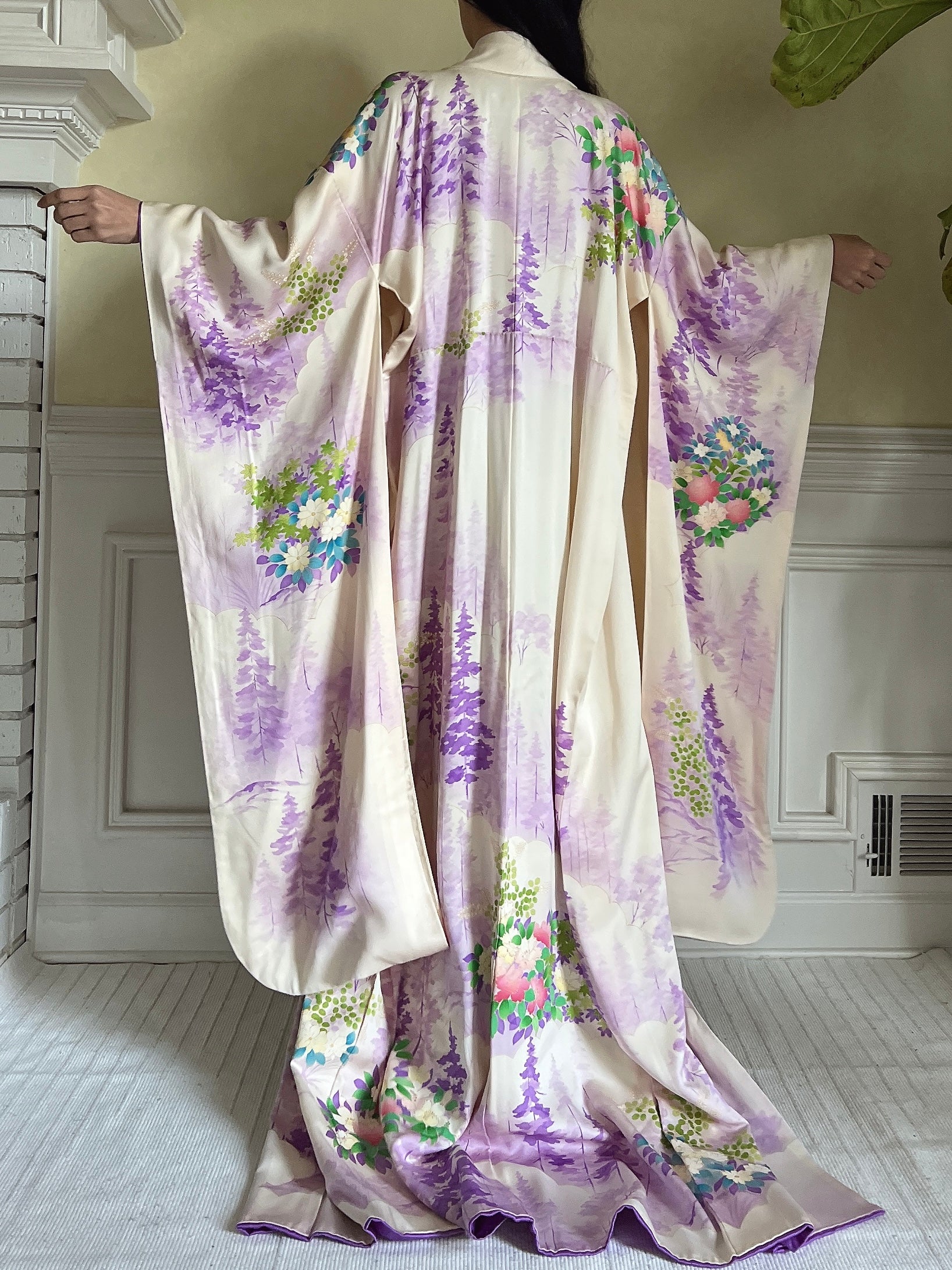 Vintage Lavender Trees and Floral Silk Kimono - OSFM